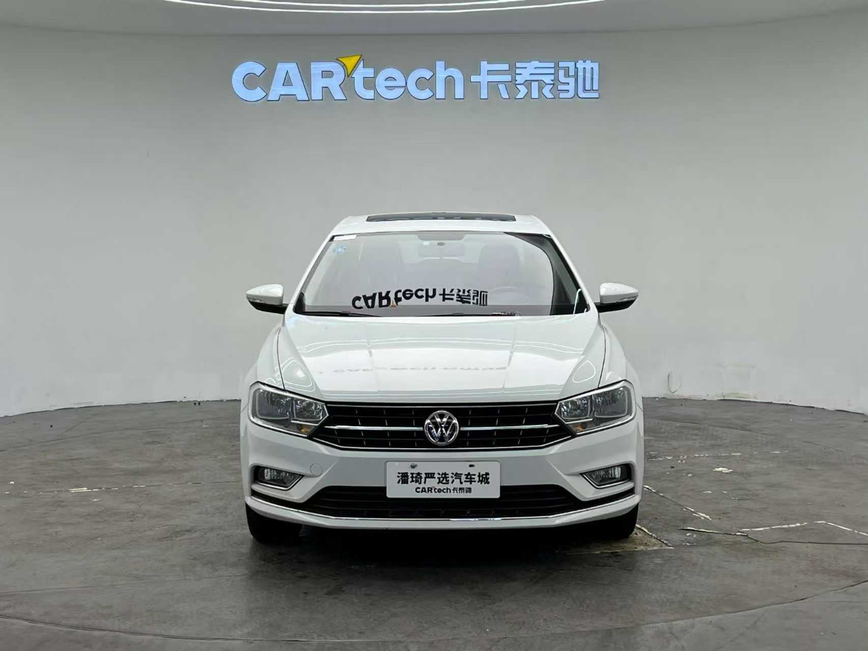 2017 Volkswagen Bora - 2017 Sedan, pre-owned car for export from China