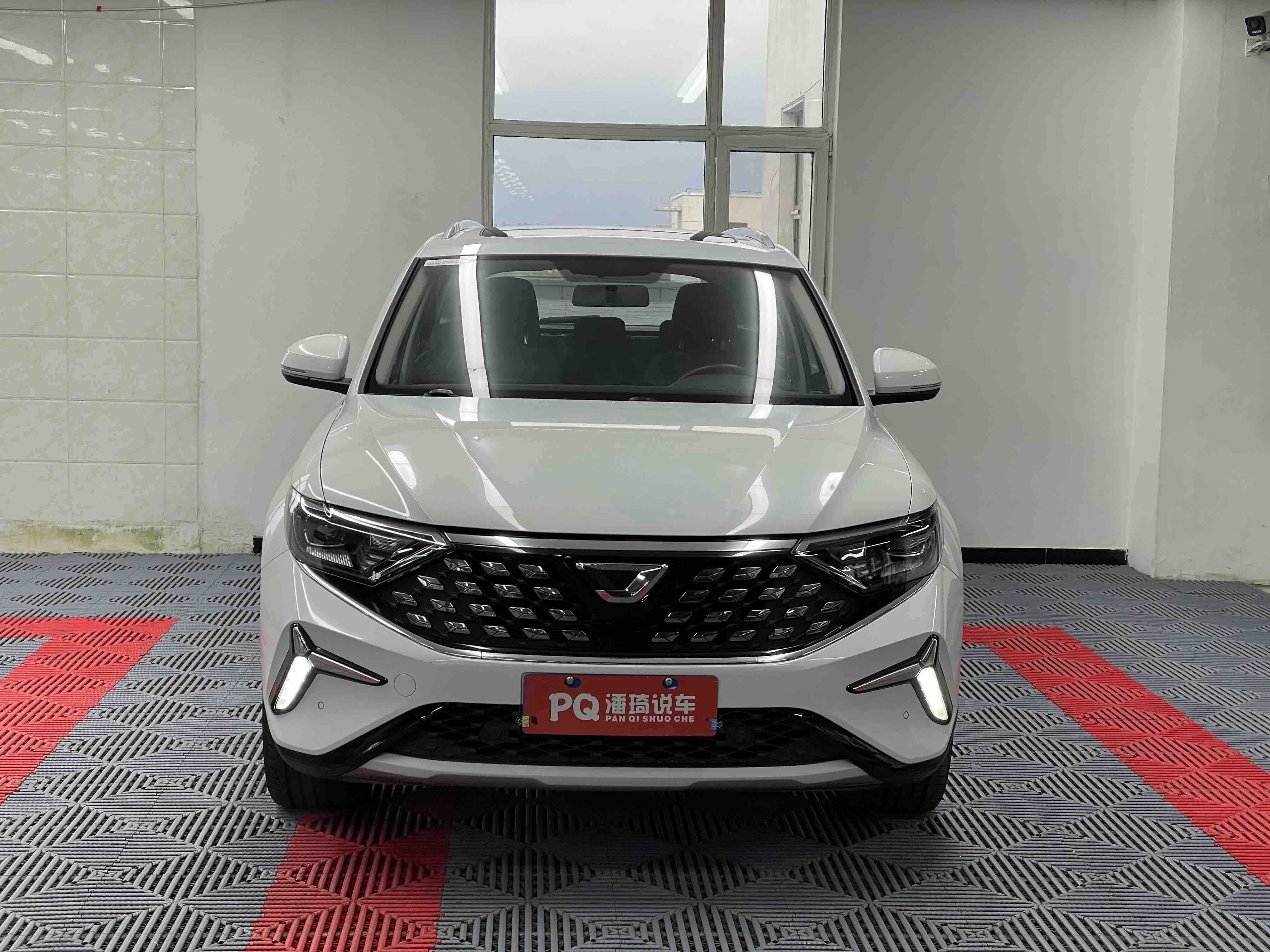 2023 Jetta VS7 - 2023 SUV, pre-owned car for export from China