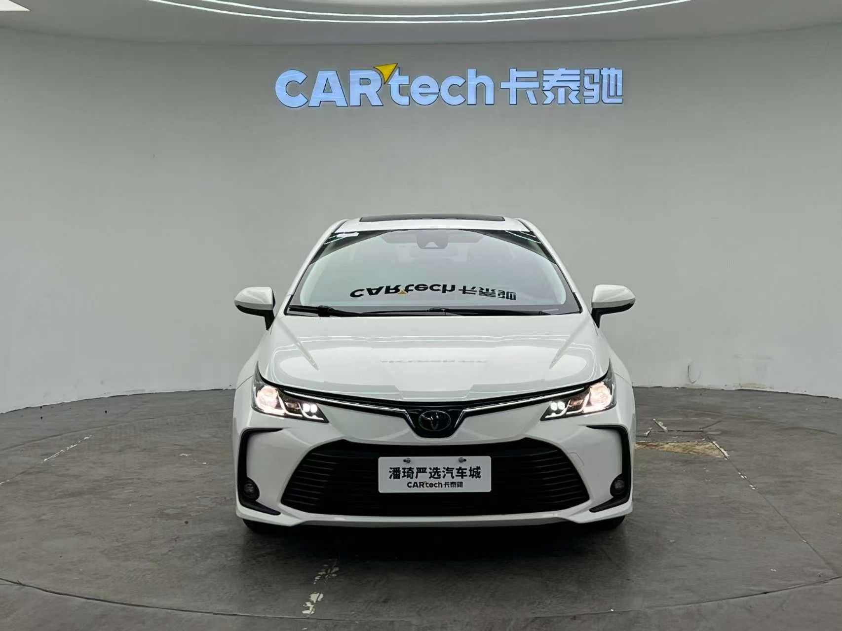 2020 Toyota Corolla - 2020 Sedan, pre-owned car for export from China