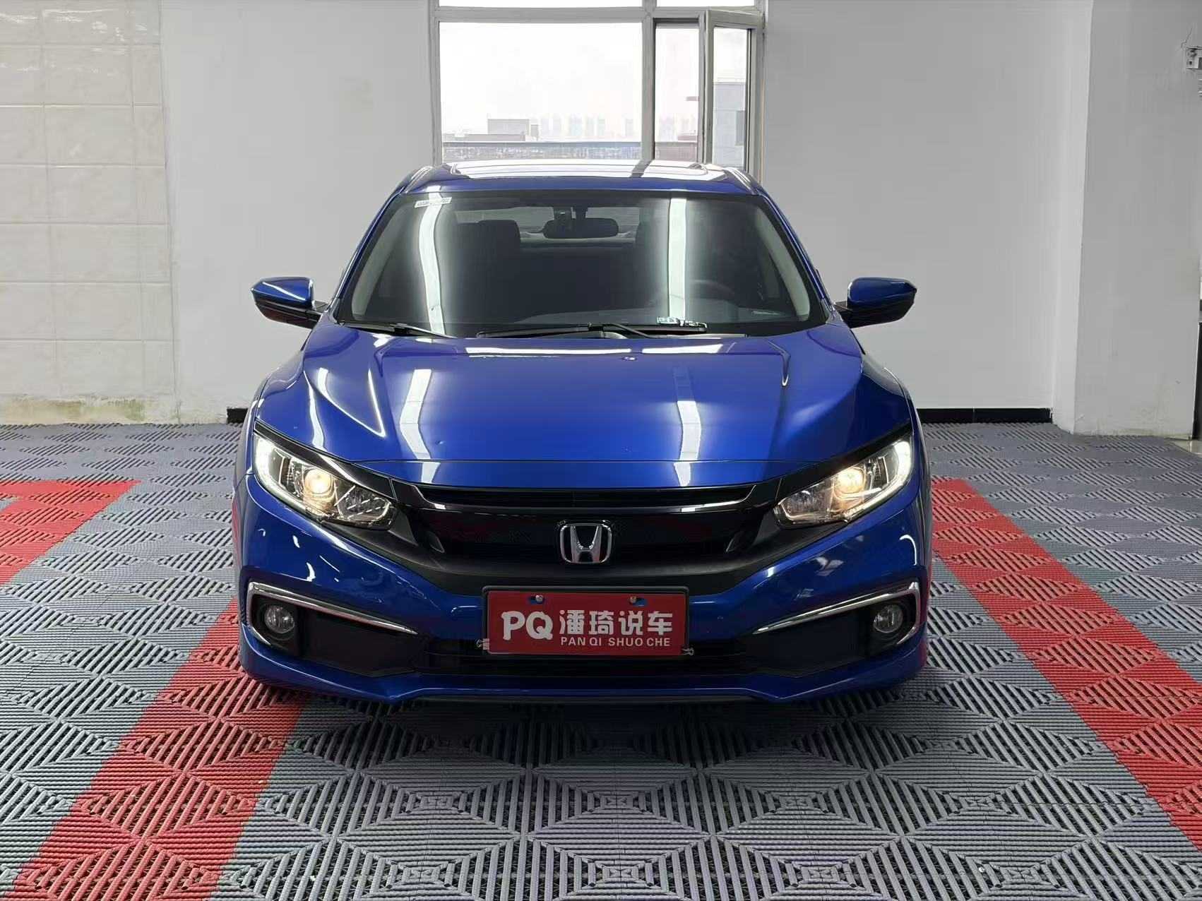 2020 Honda Civic - 2020 Sedan, pre-owned car for export from China