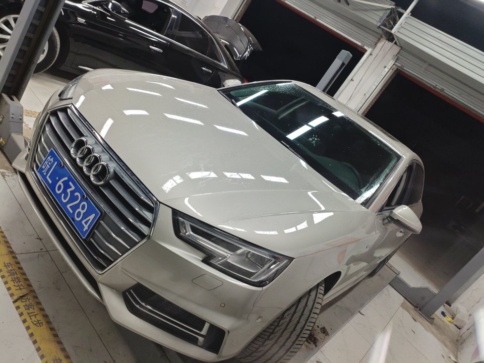 2019 Audi A4L - 2019 Sedan, pre-owned car for export from China