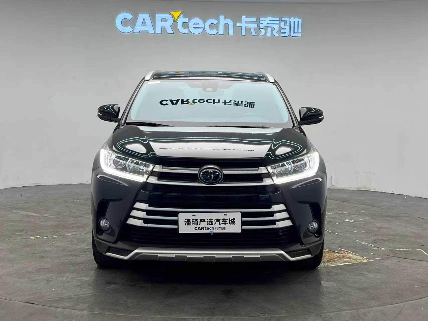 2021 Toyota Highlander - 2021 SUV, pre-owned car for export from China