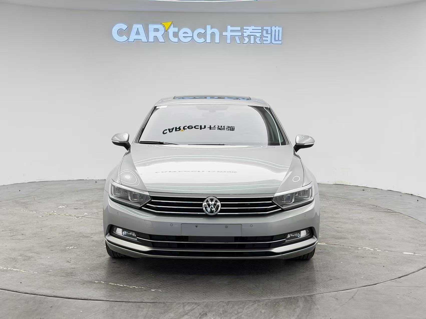2017 Volkswagen Magotan - 2017 Sedan, pre-owned car for export from China