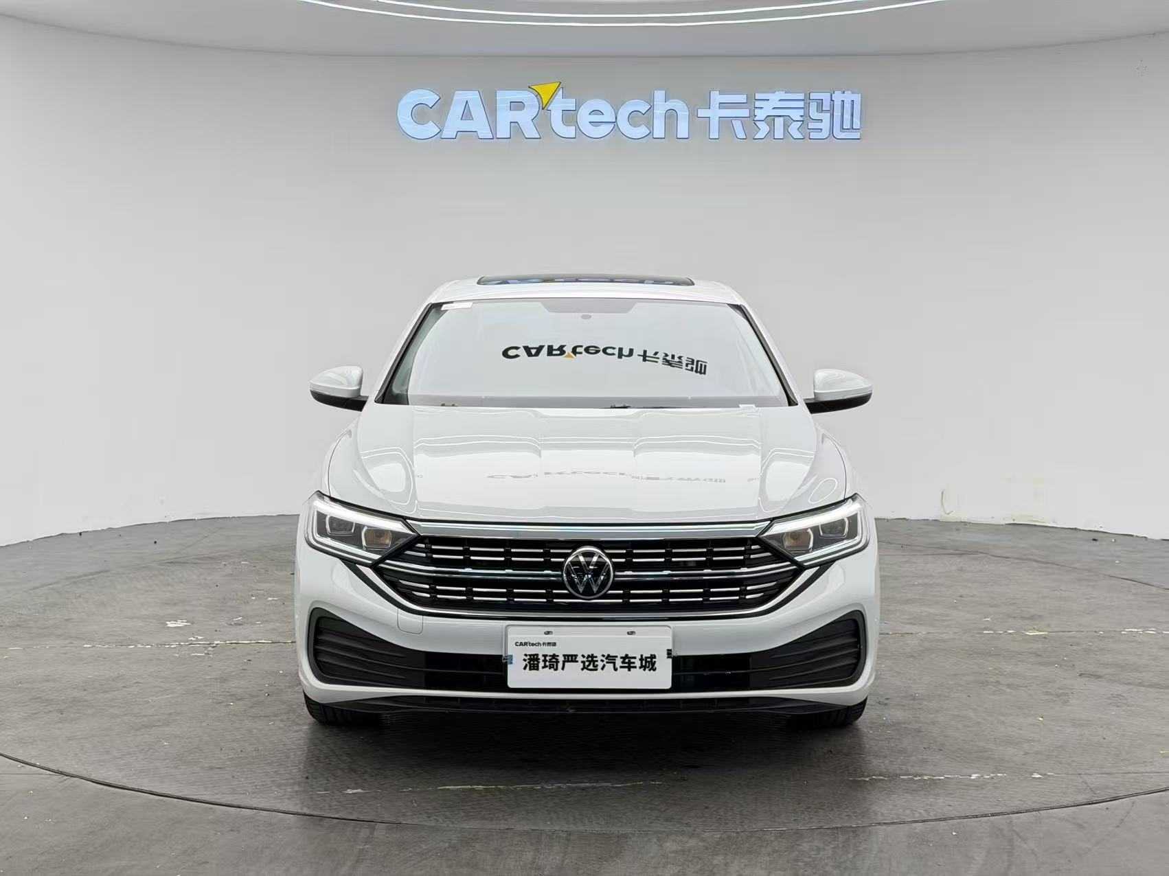 2025 Volkswagen Sagitar - 2025 Sedan, pre-owned car for export from China