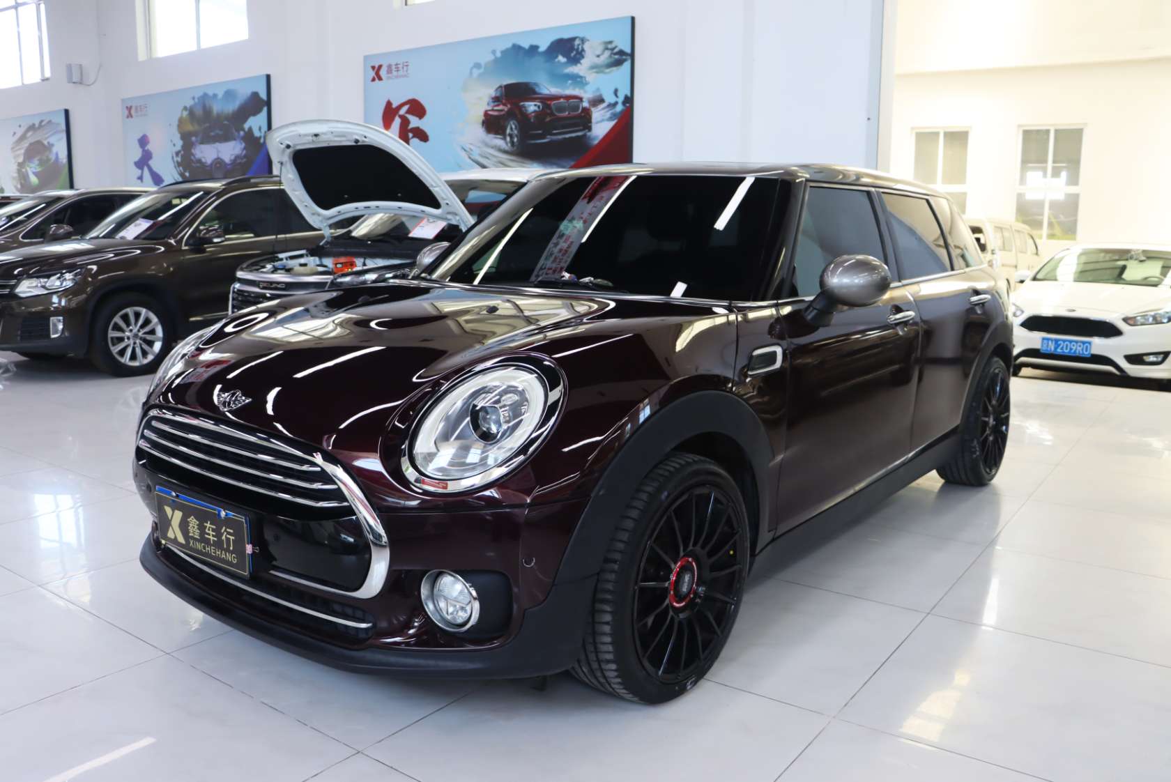 2016 MINI CLUBMAN 1.5T COOPER - 2016 Hatchback, pre-owned car for export from China