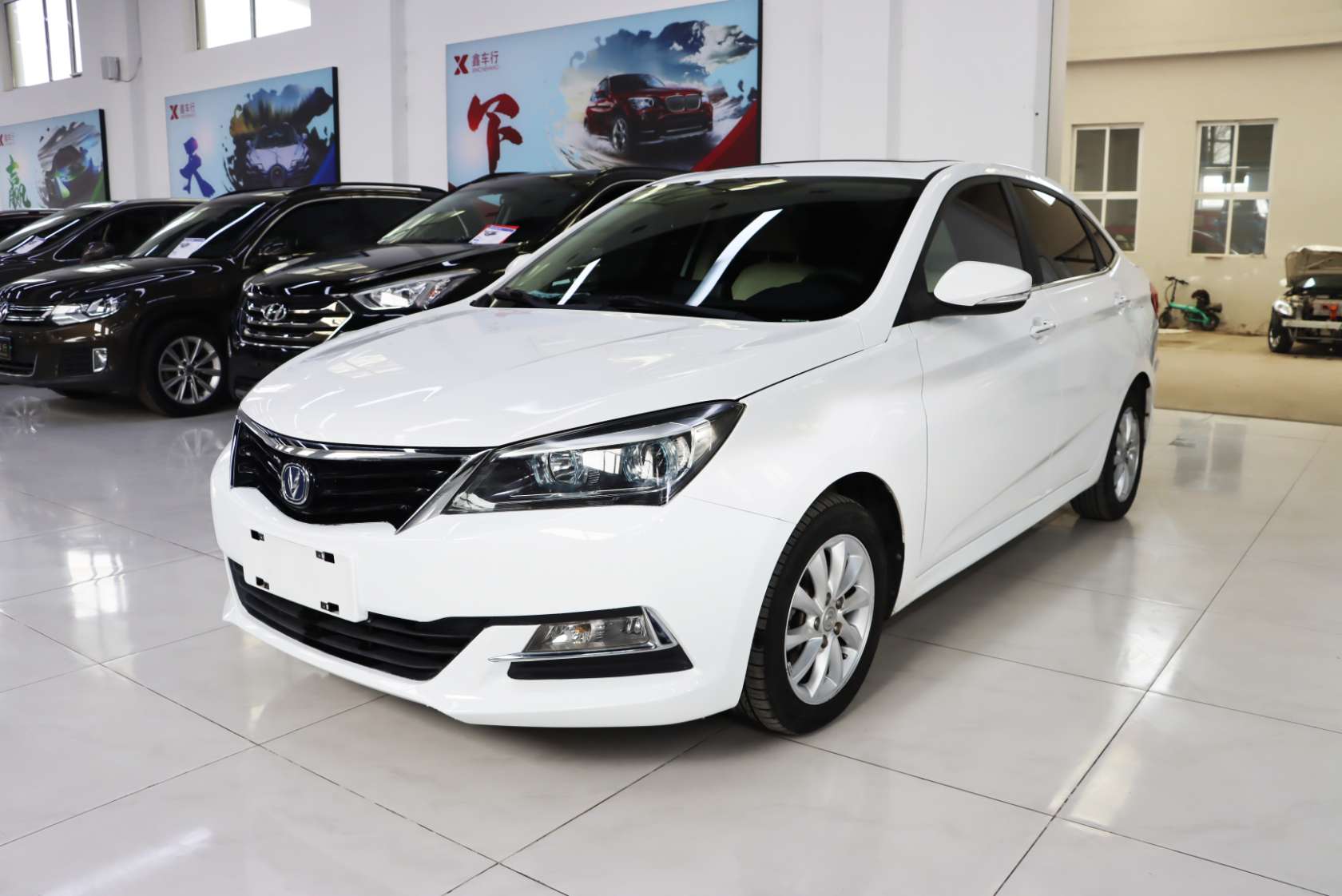 2015 Changan Yuexiang V7 1.6L Manual Lexiang Edition China IV - 2015 Sedan, pre-owned car for export from China