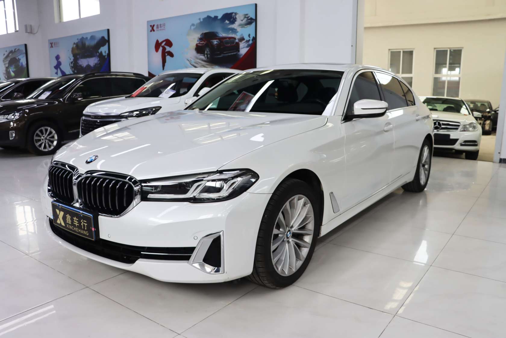 2021 BMW 5 Series Facelift 525Li Luxury Package - 2021 Sedan, pre-owned car for export from China