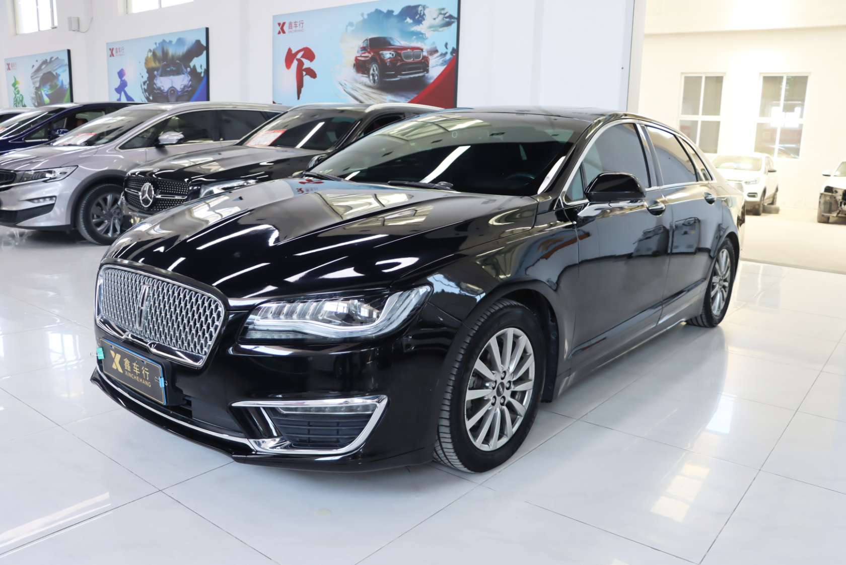 2018 Lincoln MKZ 2.0T Joyful Edition - 2018 Sedan, pre-owned car for export from China
