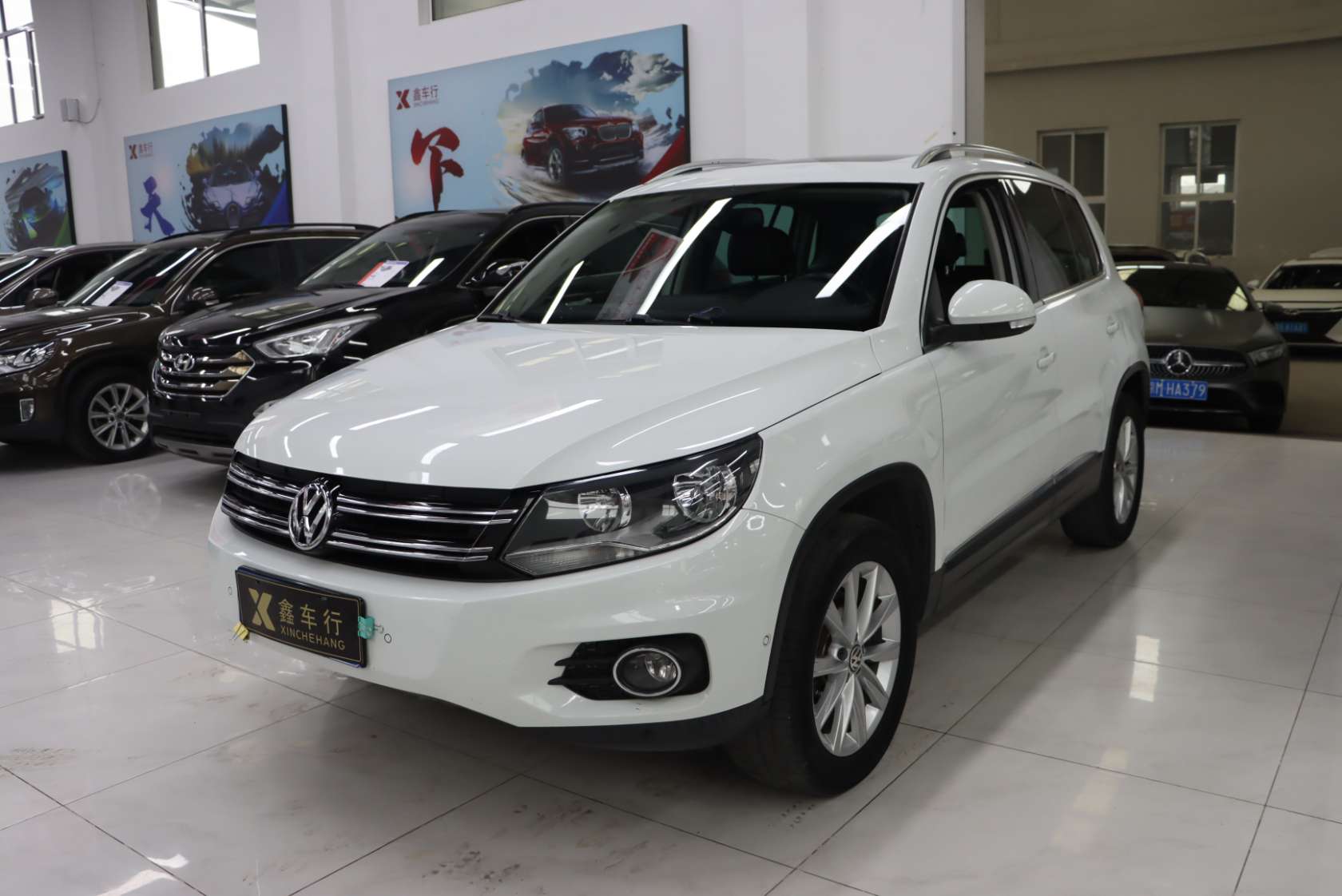 2015 Volkswagen Tiguan 2.0TSI Comfort Edition - 2015 SUV, pre-owned car for export from China