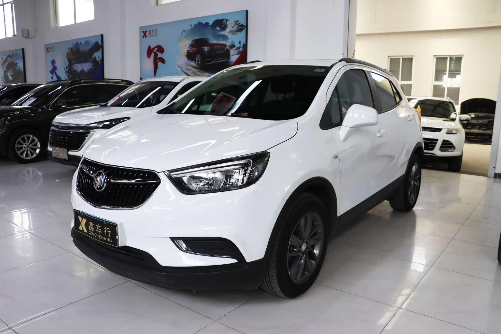 2018 Buick Encore 18T Automatic 2WD Urban Leading Edition - 2018 SUV, pre-owned car for export from China