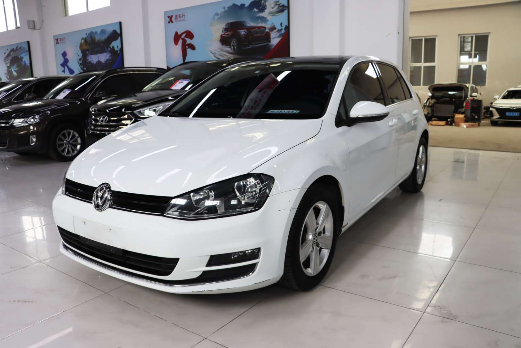 2014 Volkswagen Golf 1.4TSI Automatic Comfort Edition - 2014 Hatchback, pre-owned car for export from China