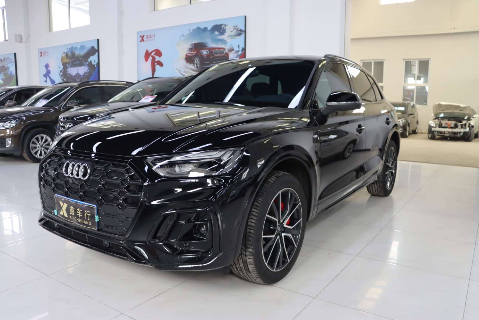 2025 Audi Q5L 45 Anniversary Collector's Edition 45 TFSI Luxury Dynamic Edition - 2025 SUV, pre-owned car for export from China