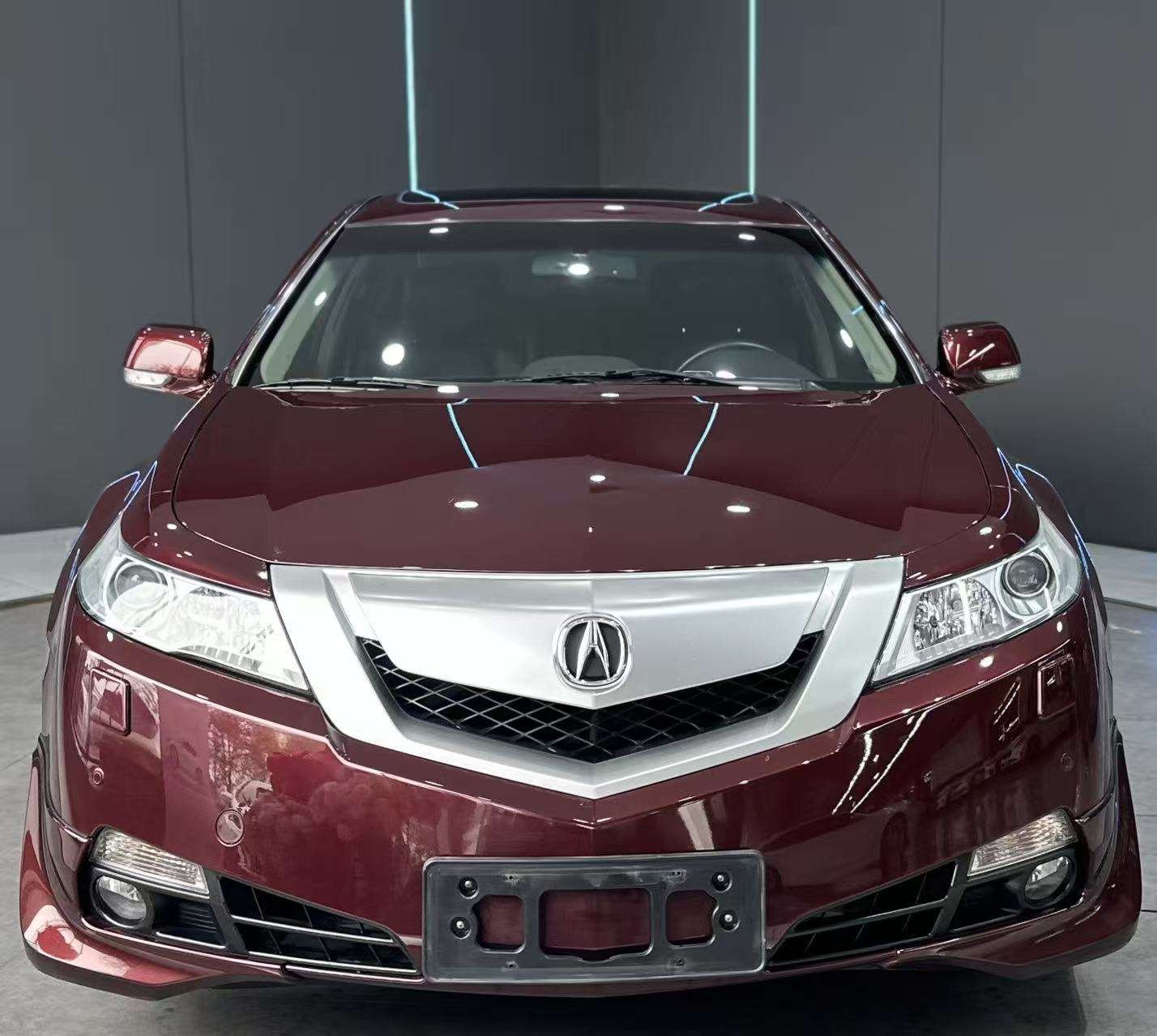 2011 TL - 2011 Sedan, pre-owned car for export from China