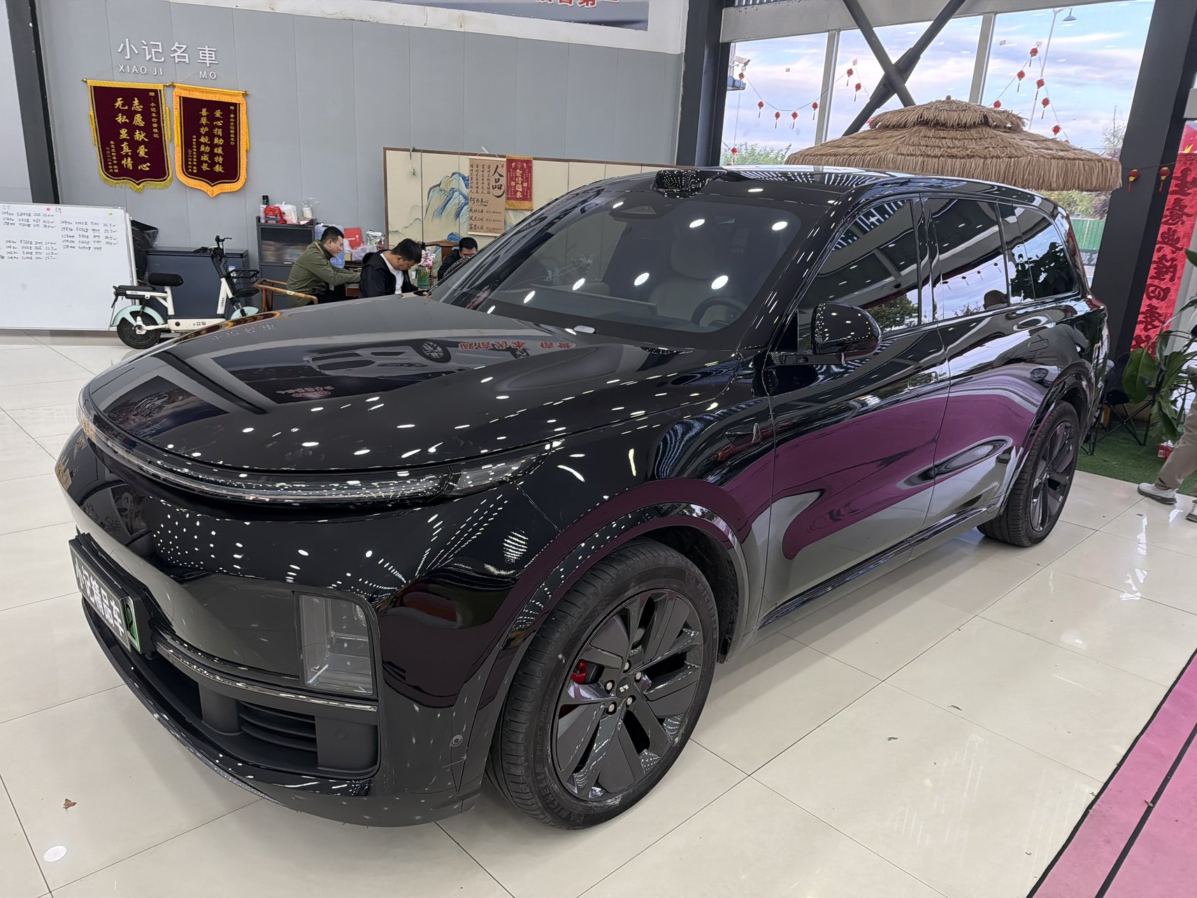 2023 Li Auto L9 - 2023 SUV, pre-owned car for export from China