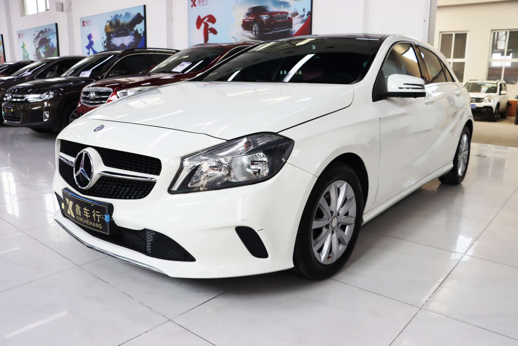2015 Mercedes-Benz A-Class (Import) A 180 Standard Edition - 2015 Hatchback, pre-owned car for export from China