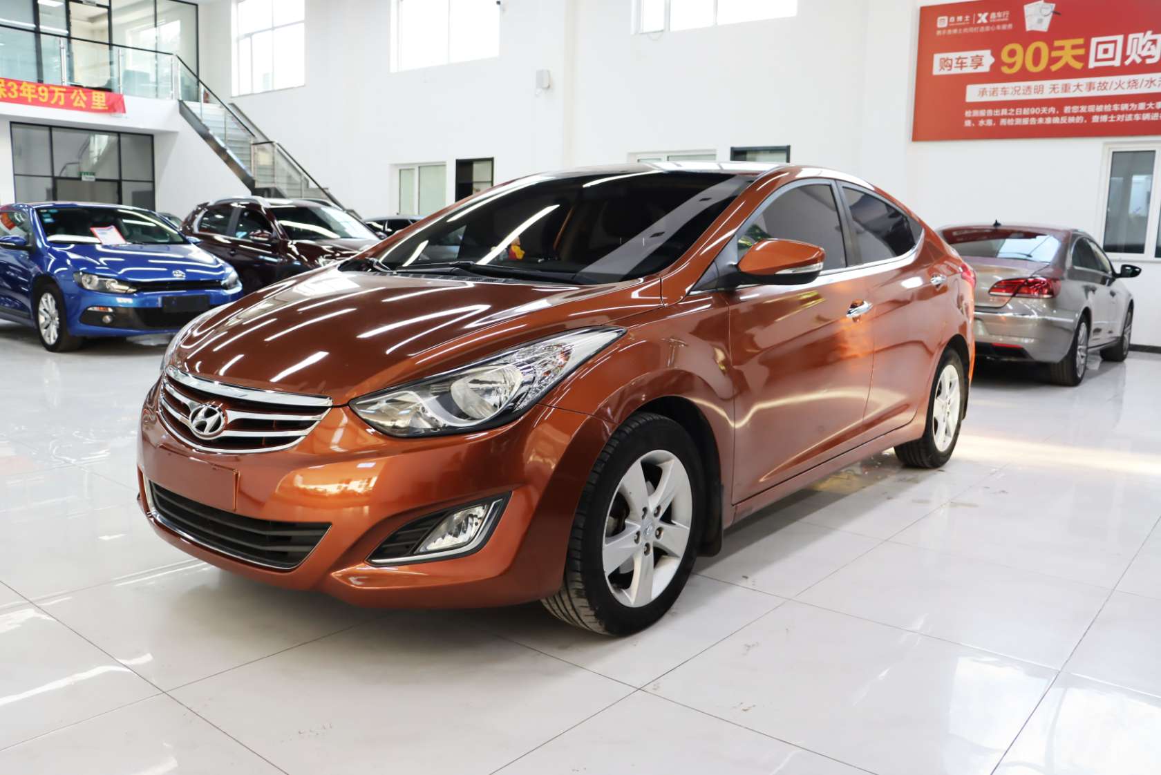 2012 Hyundai Elantra Langdong 1.6L Automatic Leading Edition - 2012 Sedan, pre-owned car for export from China