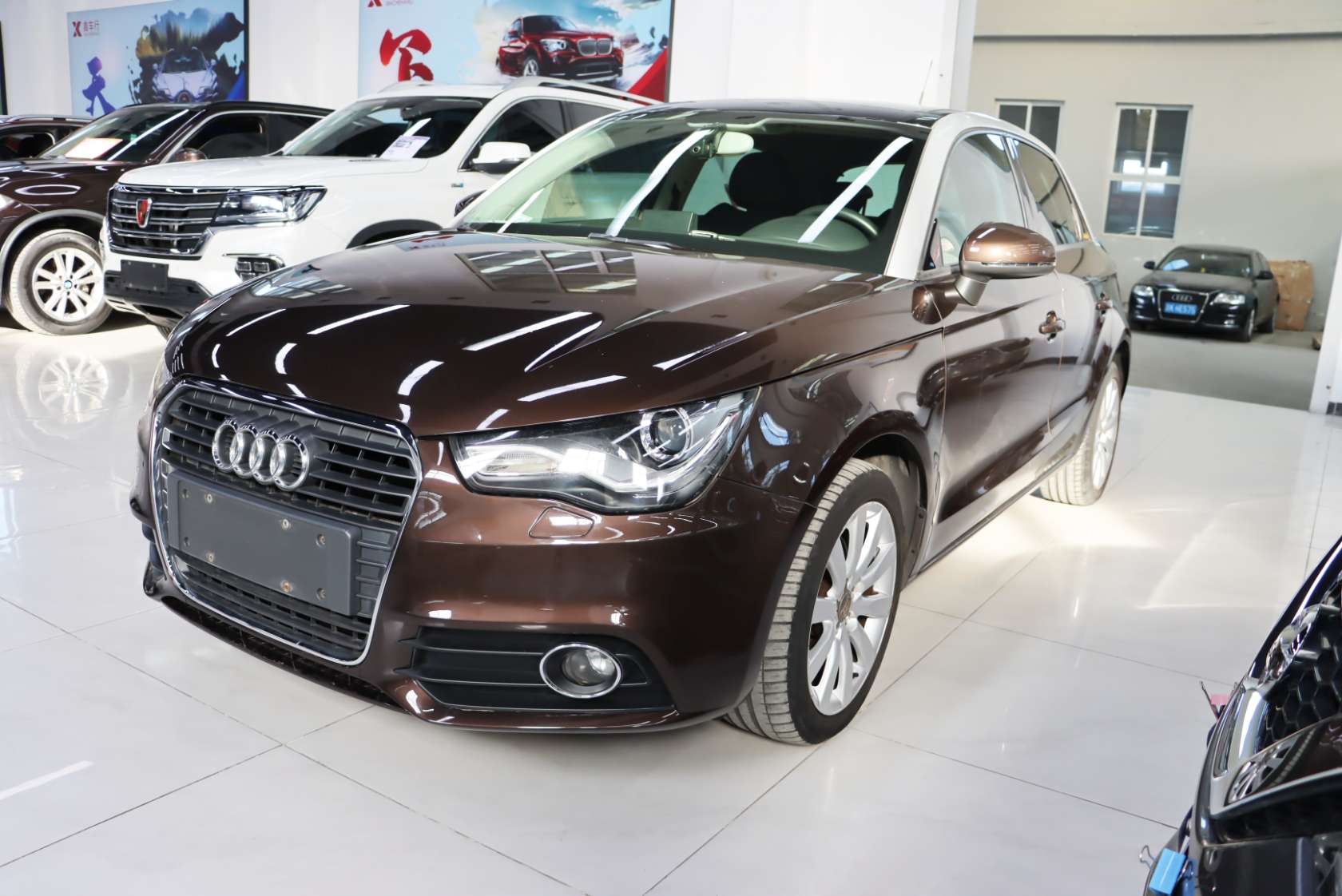 2013 Audi A1 30 TFSI Sportback Urban - 2013 Hatchback, pre-owned car for export from China