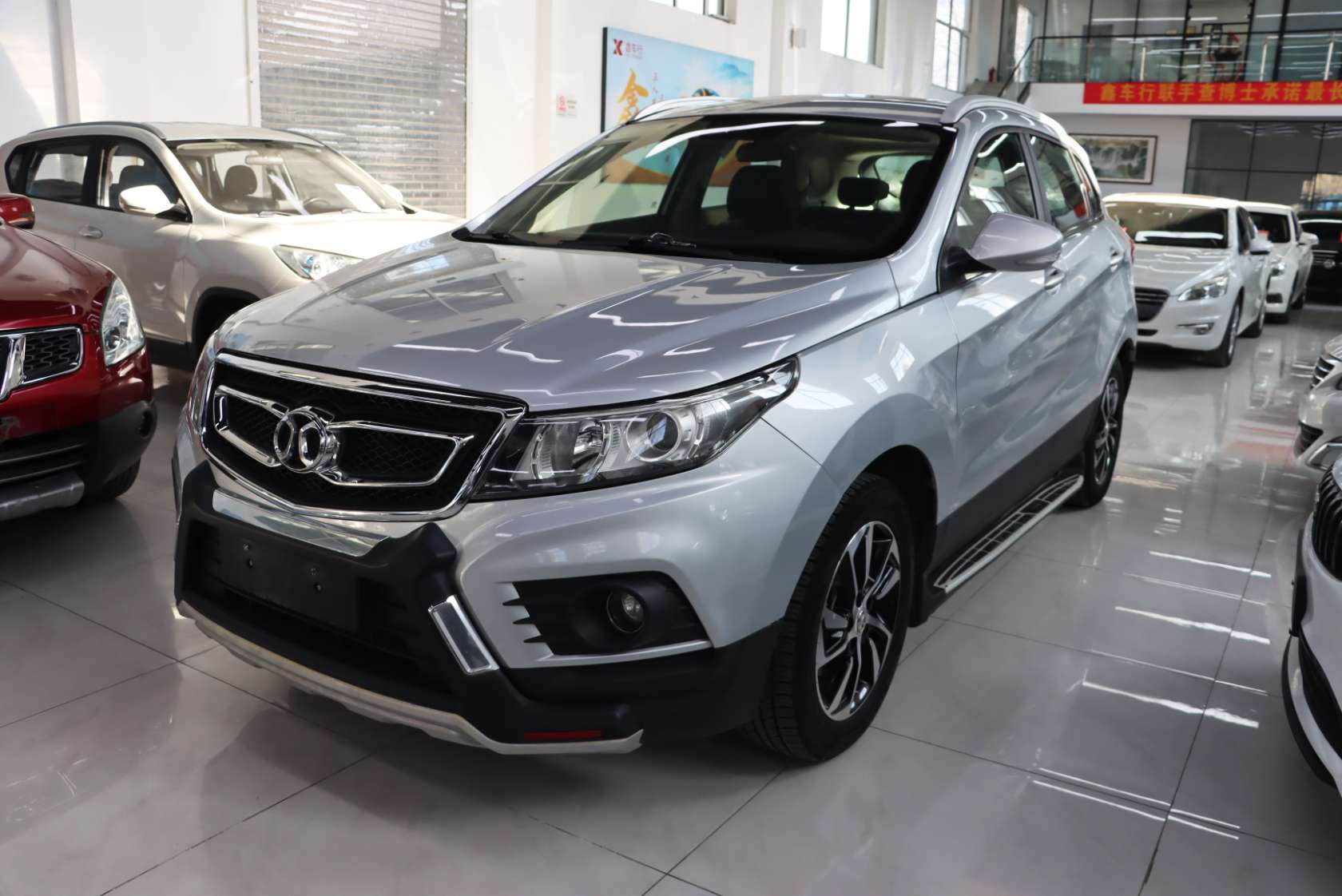 2016 BAIC Senova X55 1.5T CVT Elite Edition - 2016 SUV, pre-owned car for export from China