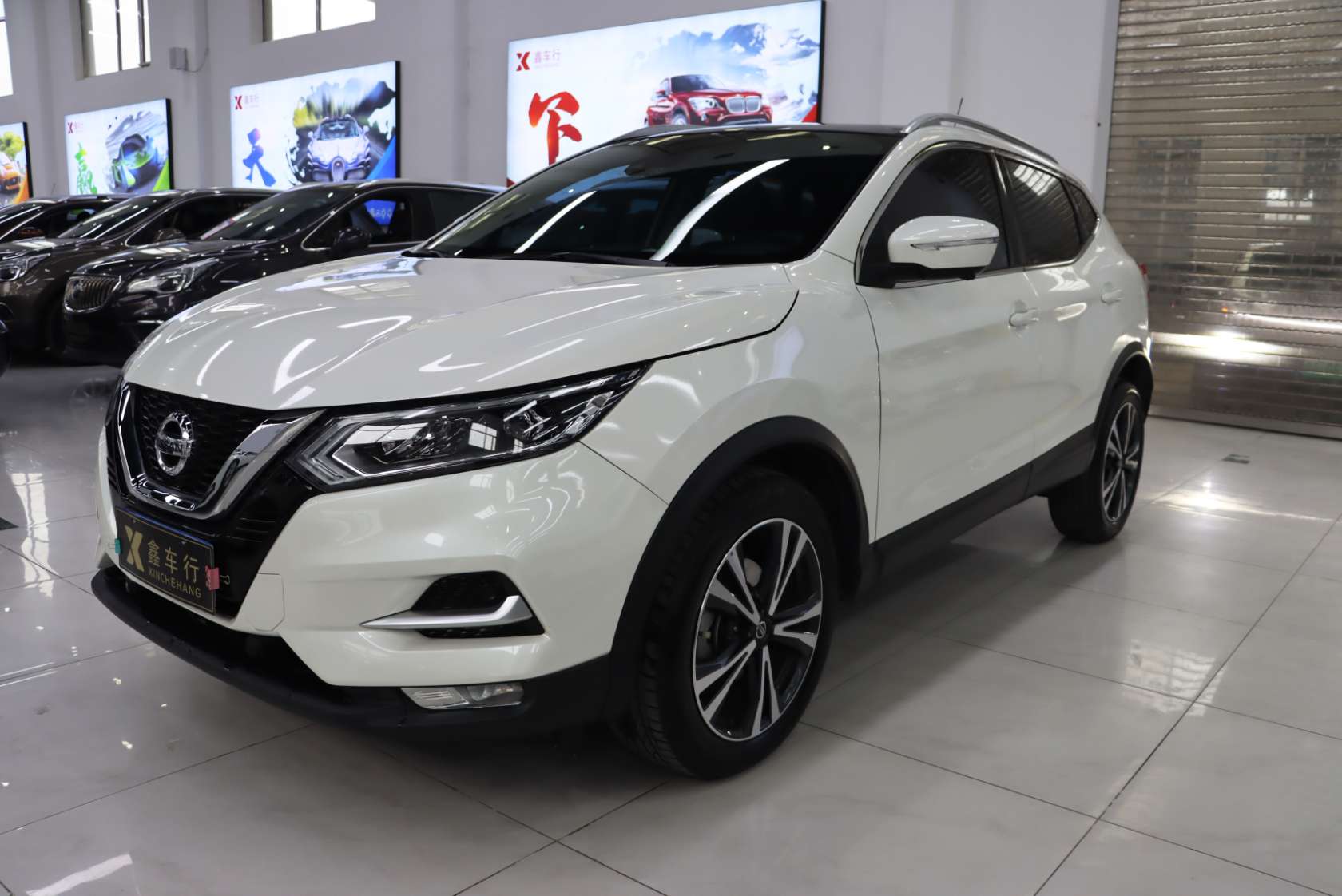 2021 Nissan Qashqai 2.0L CVT Luxury Edition - 2021 SUV, pre-owned car for export from China