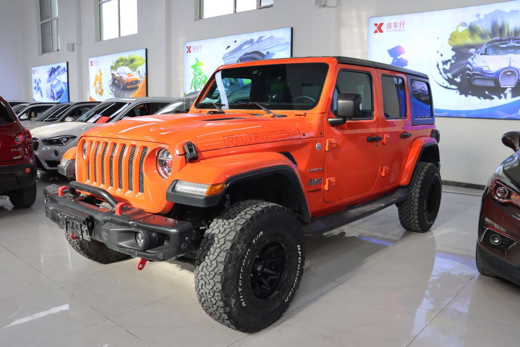 2018 Jeep Wrangler 2.0T Sahara 4-Door Edition - 2018 SUV, pre-owned car for export from China
