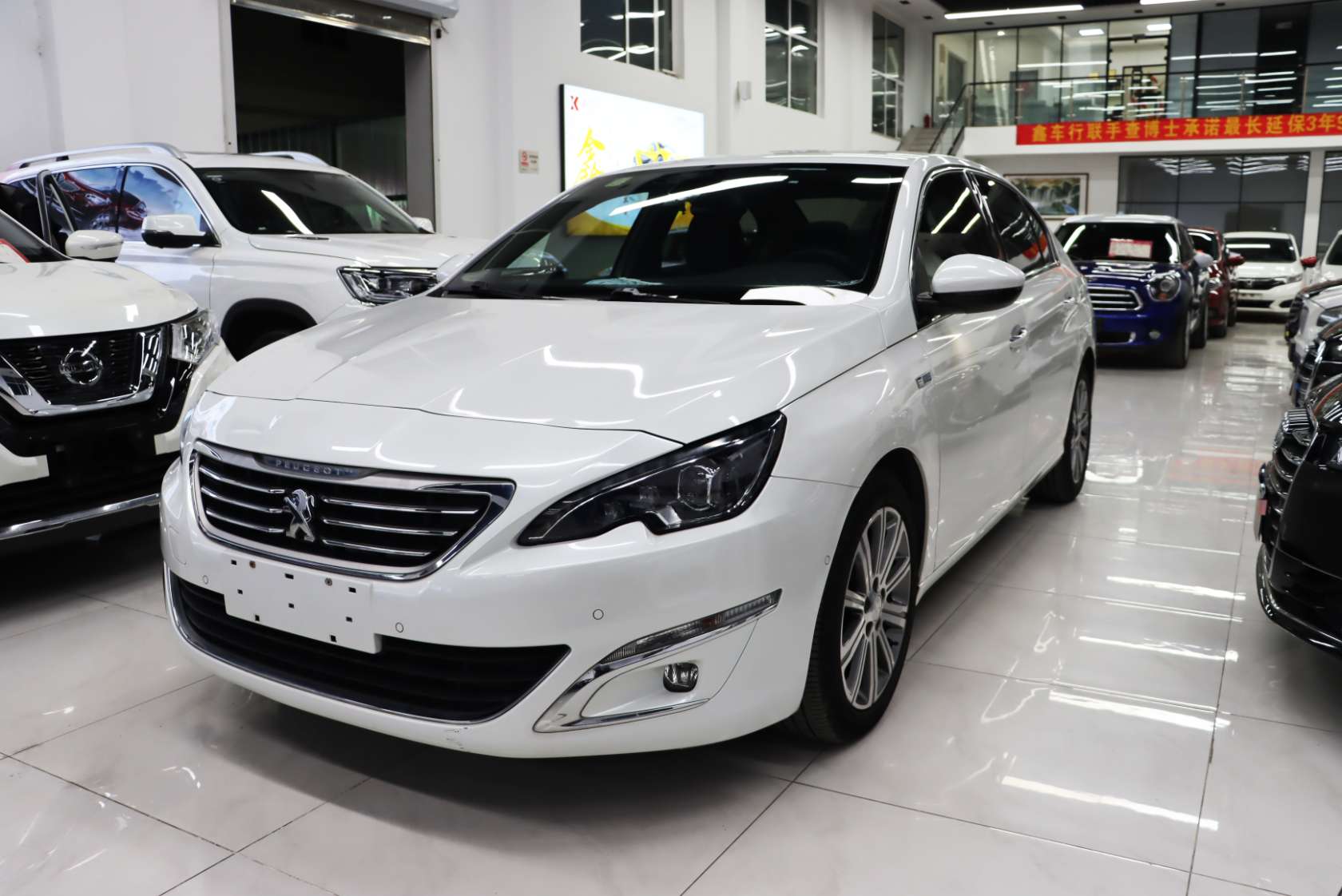 2016 Peugeot 408 1.6T Automatic Luxury Edition - 2016 Sedan, pre-owned car for export from China