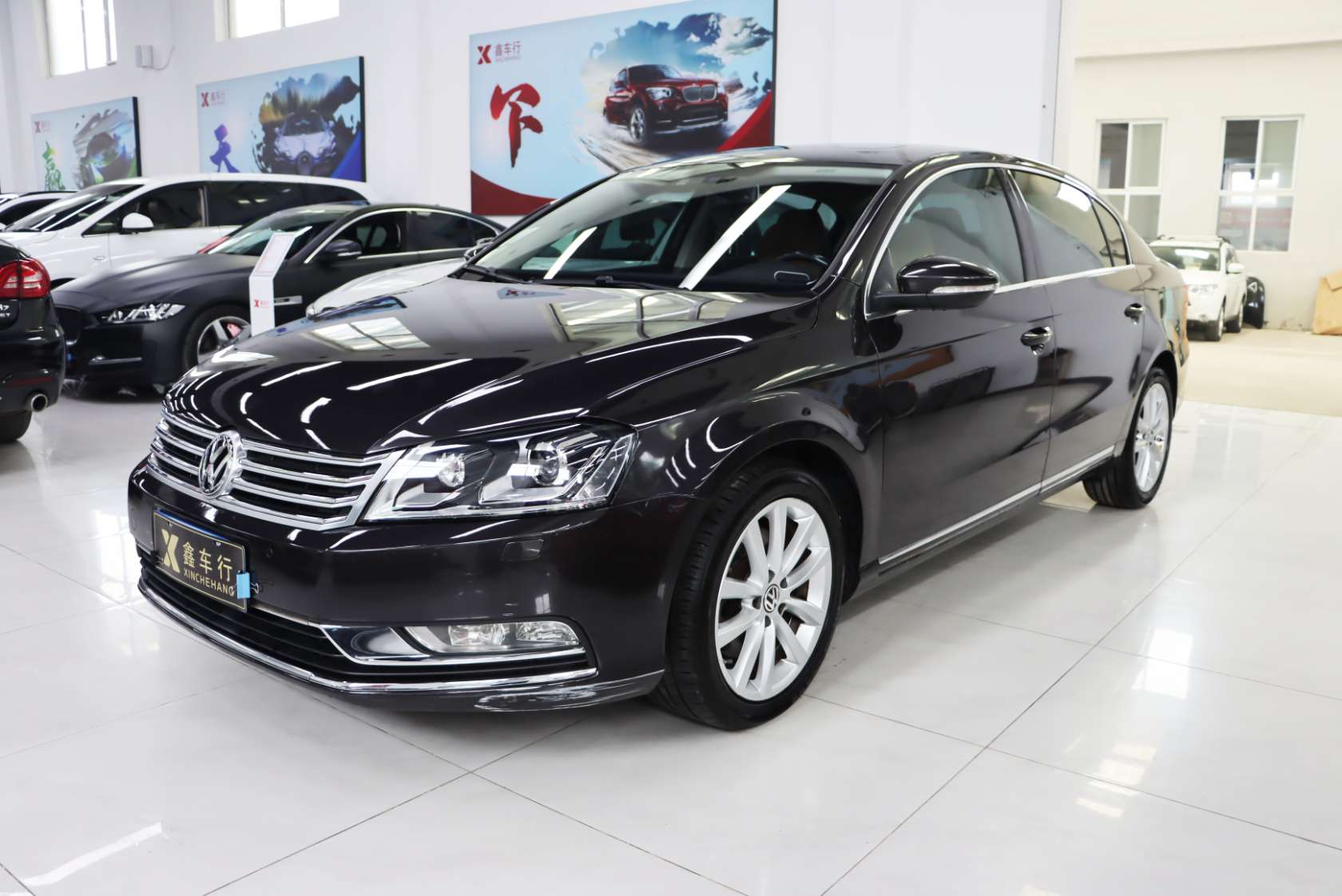 2012 Volkswagen Magotan Facelift 2.0TSI Supreme Edition - 2012 Sedan, pre-owned car for export from China