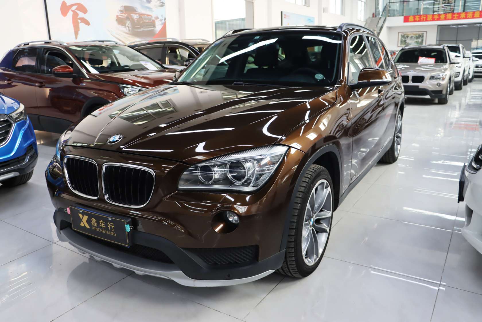 2015 BMW X1 sDrive18i Leading Advanced Edition - 2015 SUV, pre-owned car for export from China