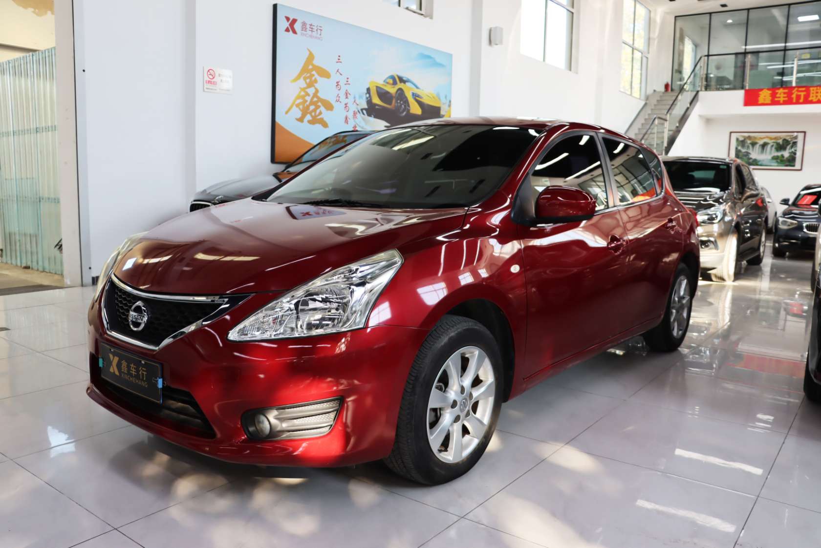 2013 Nissan TIIDA 1.6L CVT Kuka Edition - 2013 Hatchback, pre-owned car for export from China