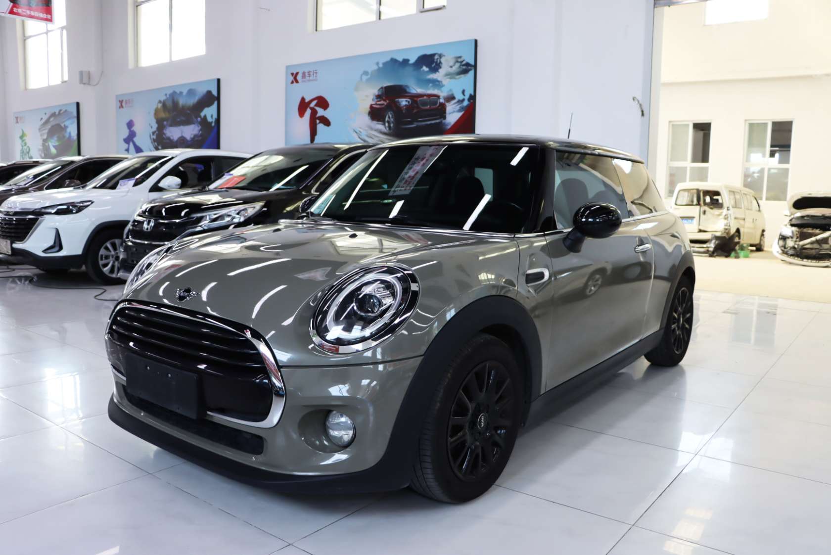 2018 MINI 1.5T COOPER Classic Edition - 2018 Hatchback, pre-owned car for export from China