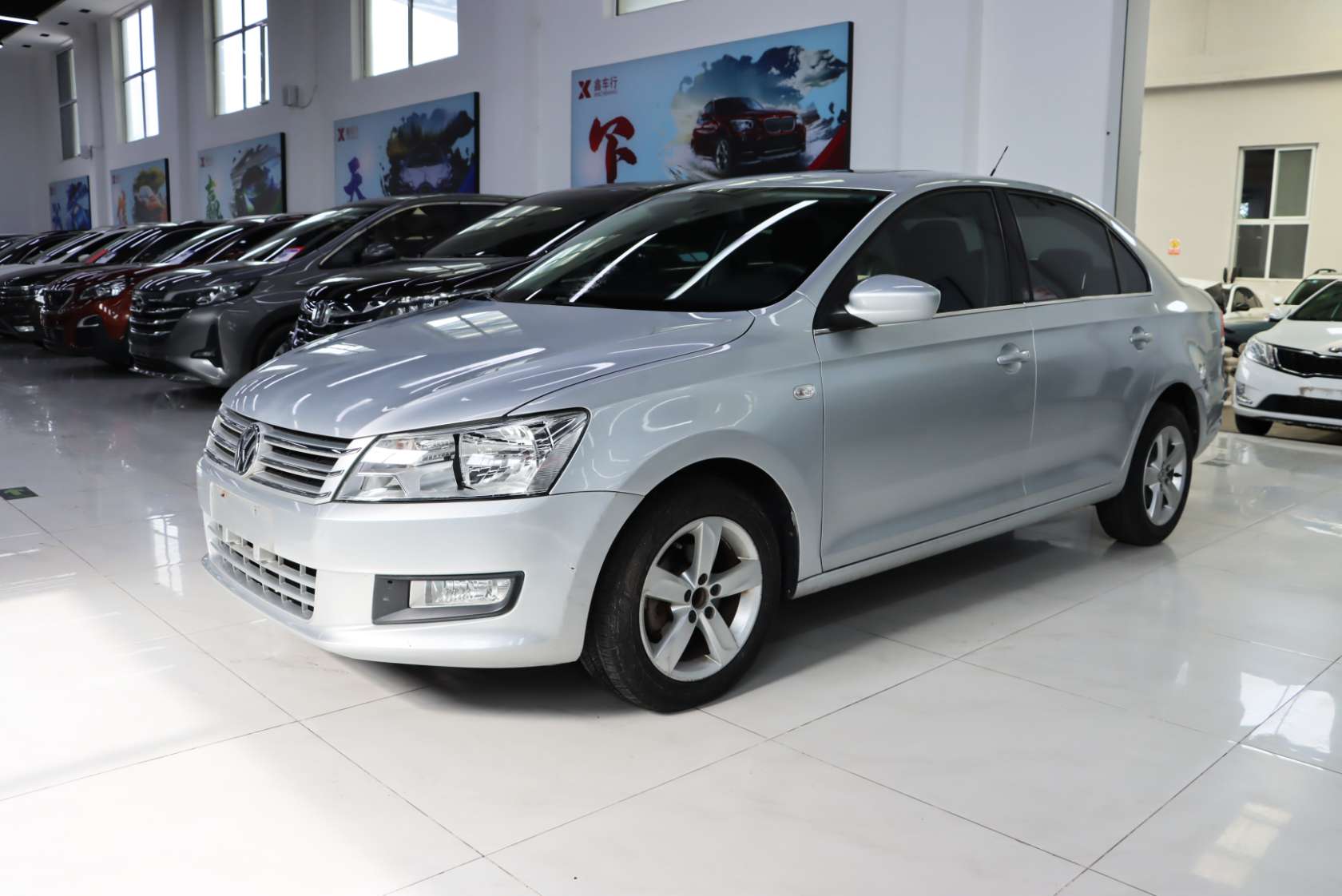 2015 Volkswagen Santana 1.6L Automatic Comfort Edition - 2015 Sedan, pre-owned car for export from China