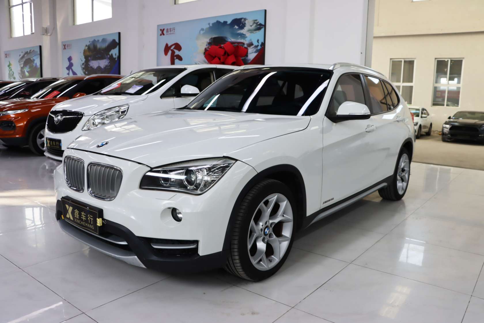 2013 BMW X1 xDrive20i X Design Package - 2013 SUV, pre-owned car for export from China