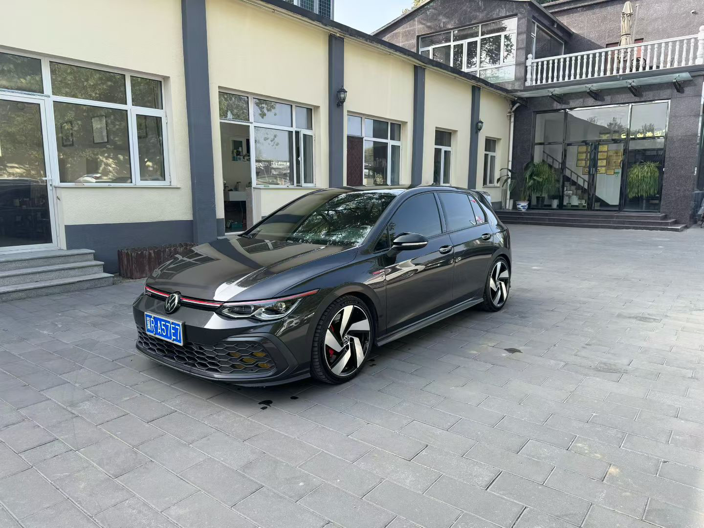 2021 Volkswagen 380TSI DSG GTI - 2021 Hatchback, pre-owned car for export from China