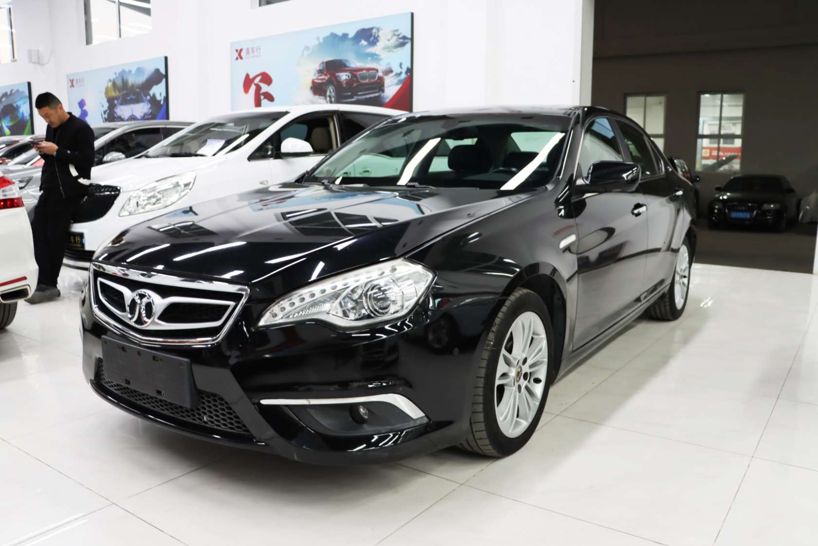 2013 BAIC Senova D 70 2.0T Luxury Edition - 2013 Sedan, pre-owned car for export from China