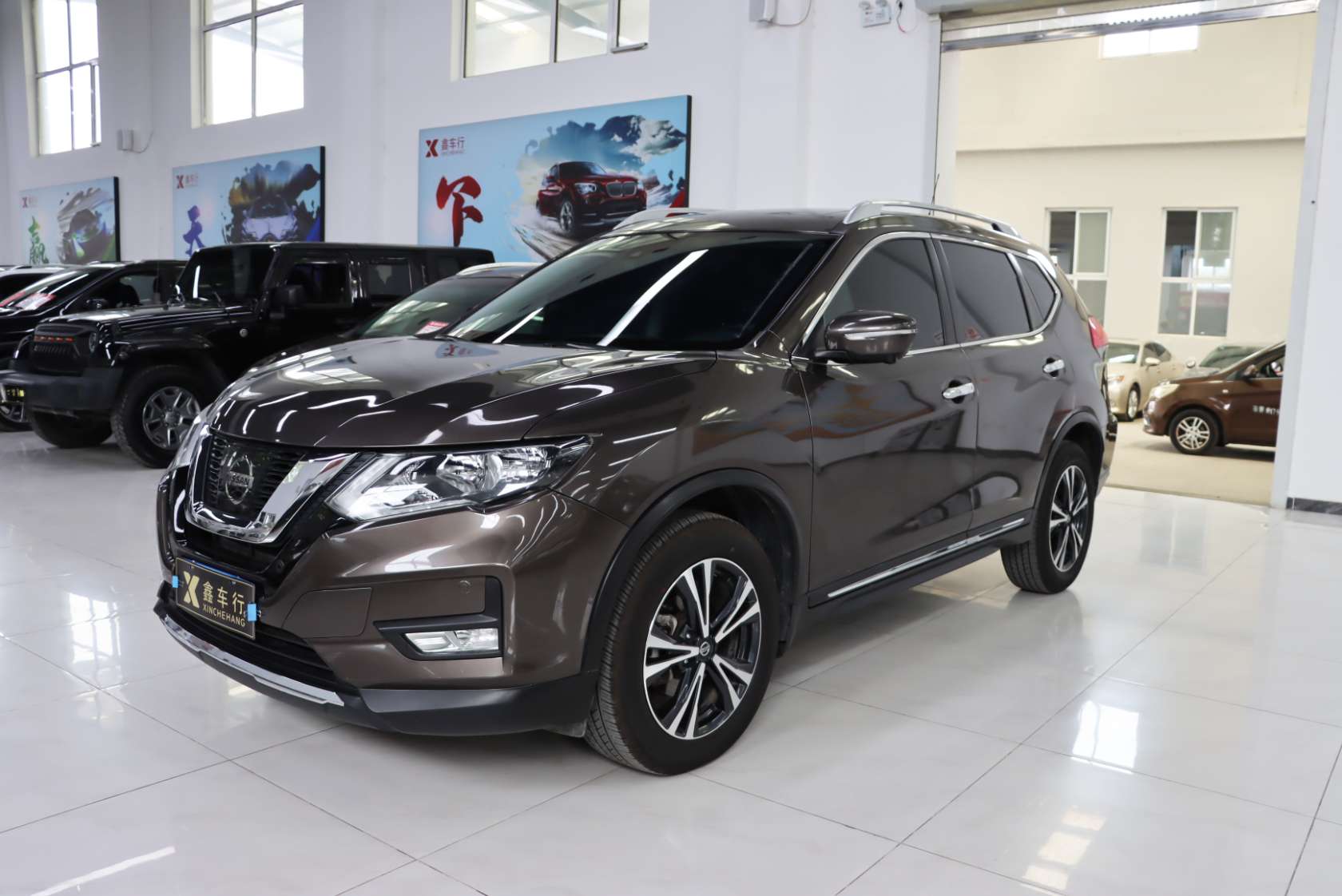 2019 Nissan X-Trail 2.5L CVT Connected Luxury Edition 4WD - 2019 SUV, pre-owned car for export from China