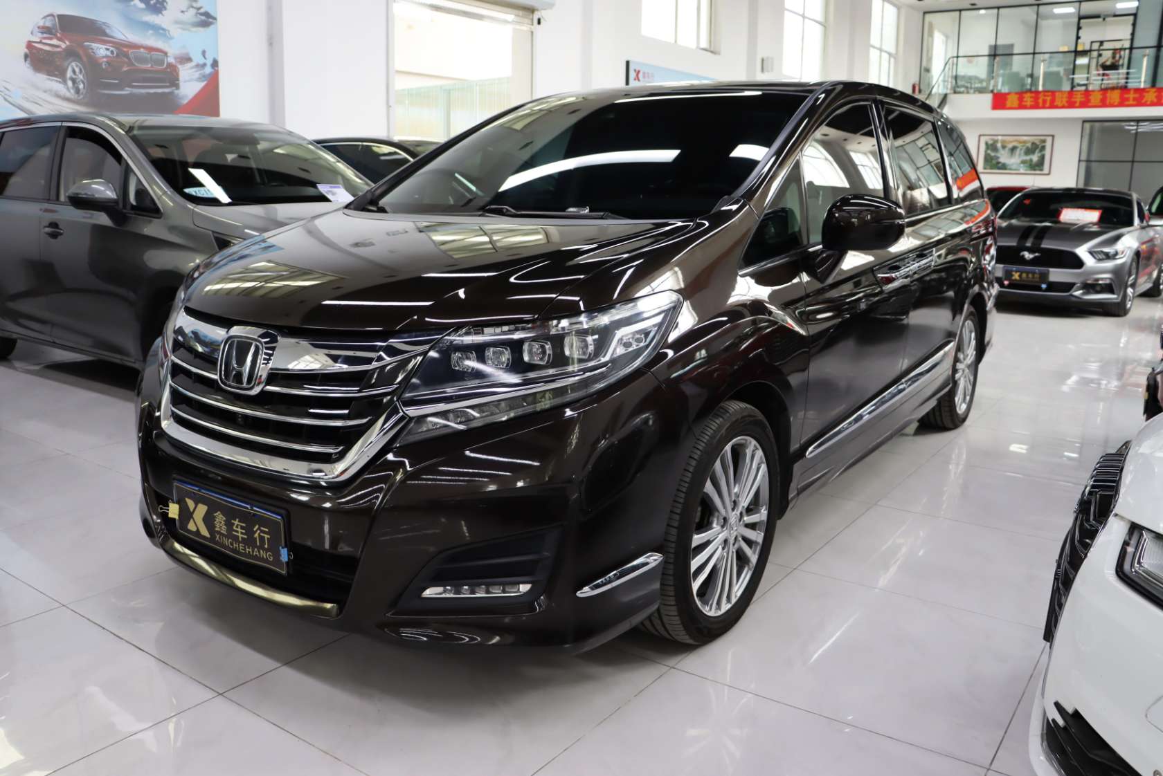 2016 Honda Elysion 2.4L Luxury Edition - 2016 MPV, pre-owned car for export from China