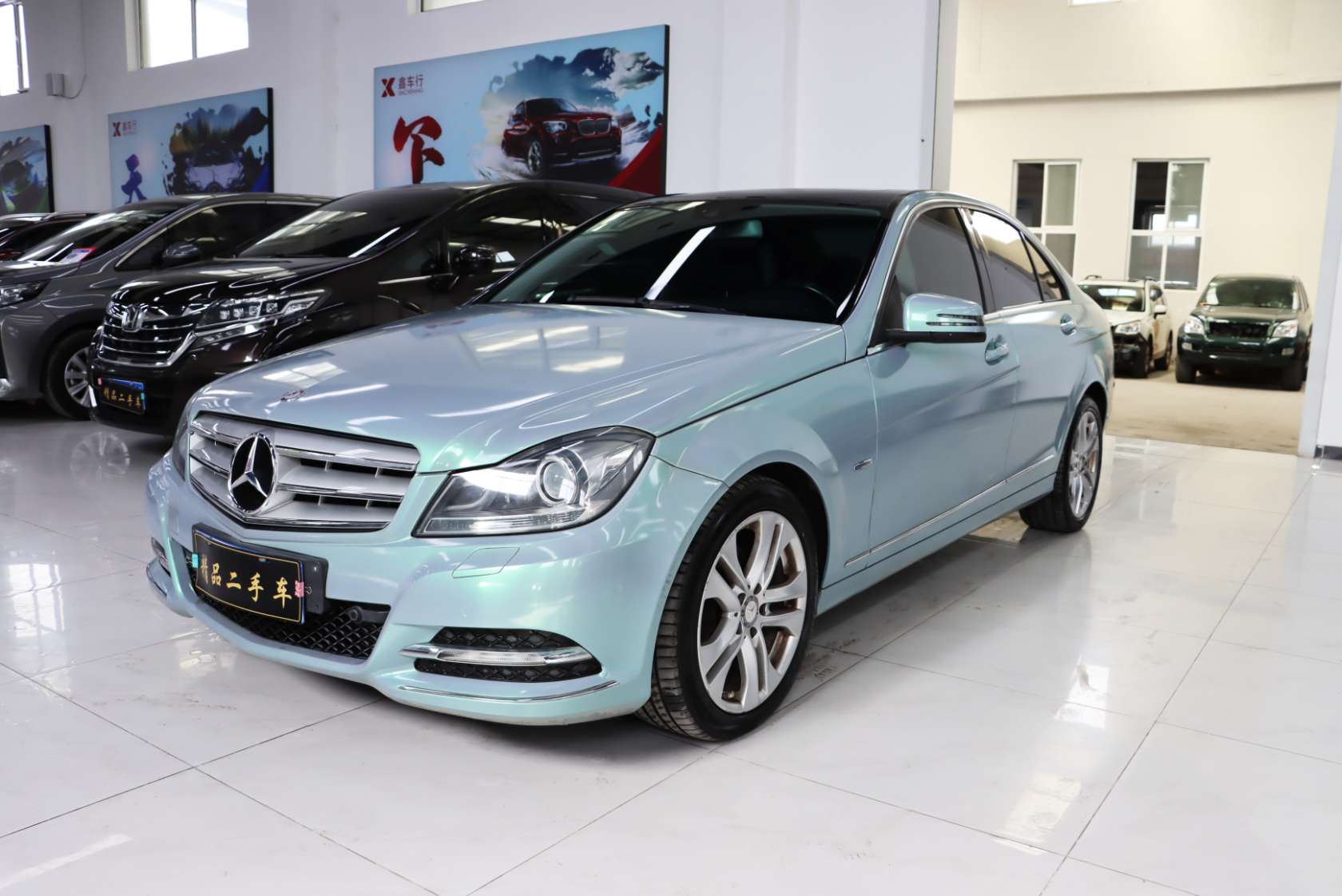 2011 Mercedes-Benz C-Class C 200 CGI Elegant Edition - 2011 Sedan, pre-owned car for export from China