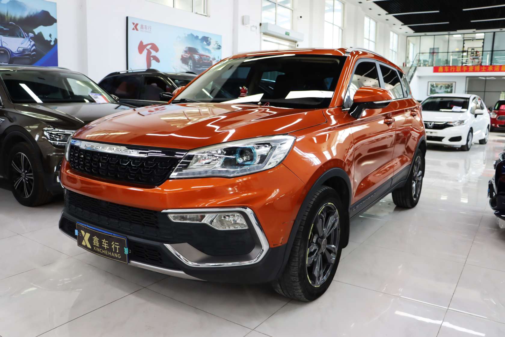 2017 Leopaard CS9 1.5L CVT Fashion Edition - 2017 SUV, pre-owned car for export from China