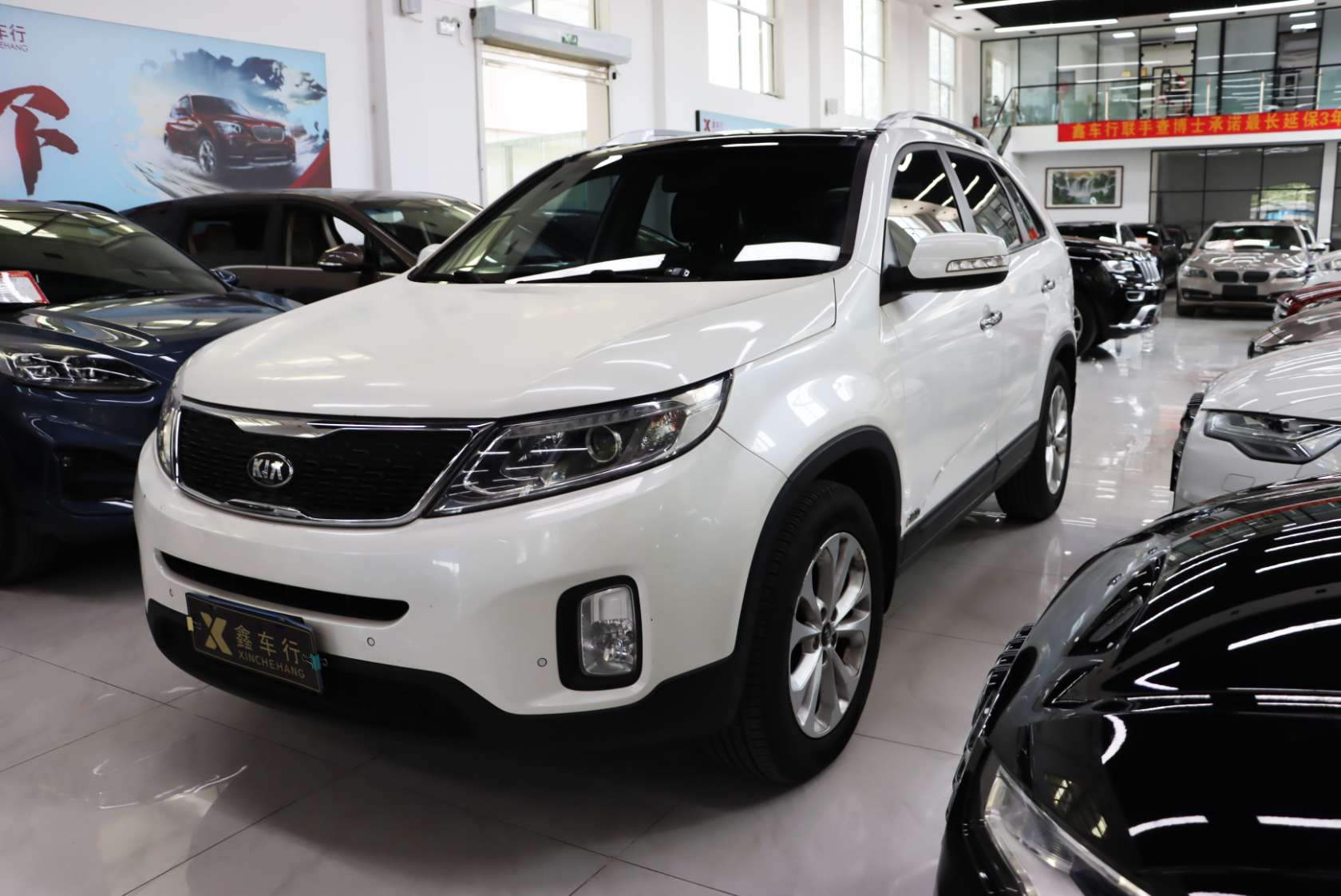 2013 Kia Sorento 2.4L 5-Seater Petrol Luxury Edition China IV - 2013 SUV, pre-owned car for export from China