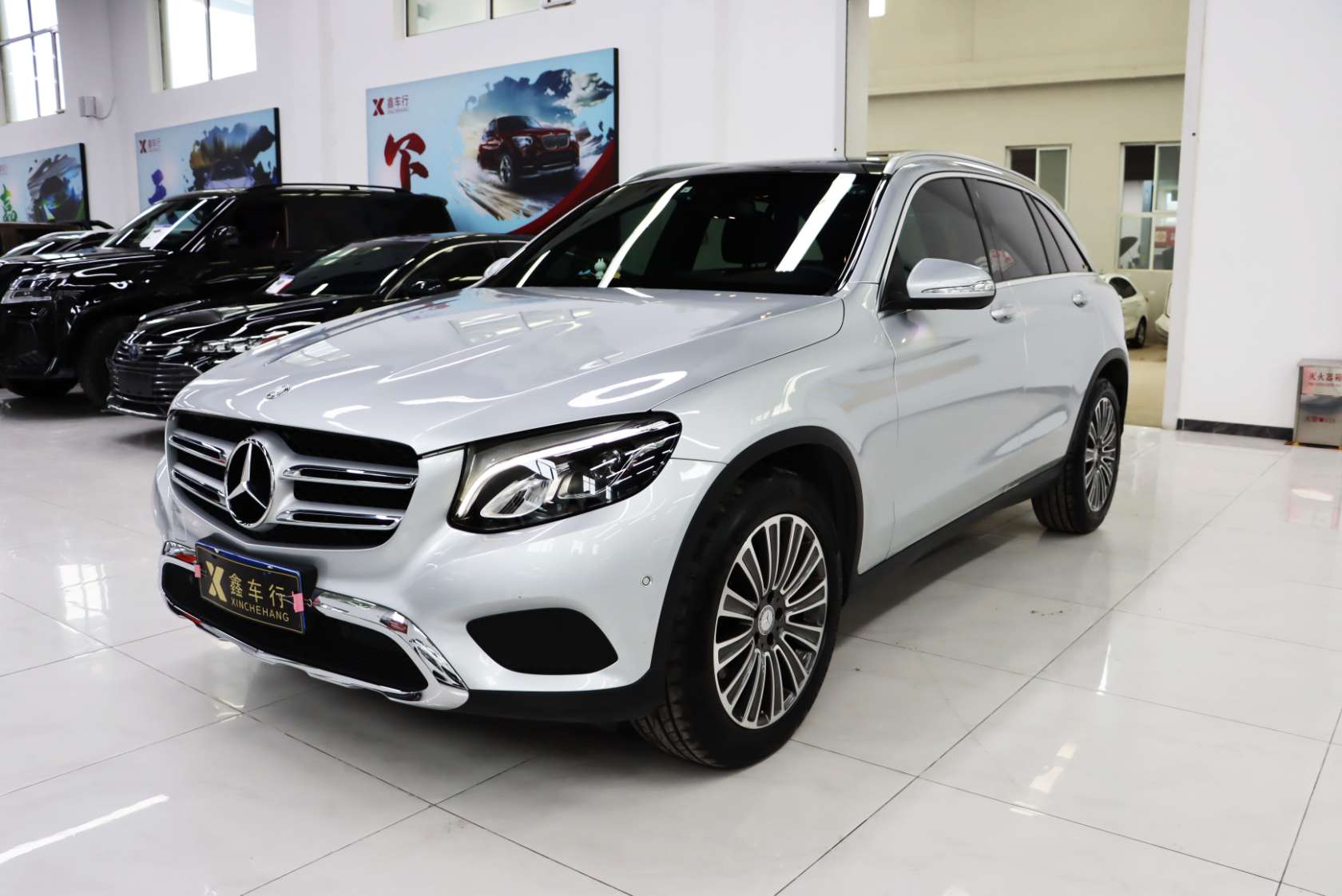 2016 Mercedes-Benz GLC 260 4MATIC Dynamic Edition - 2016 SUV, pre-owned car for export from China