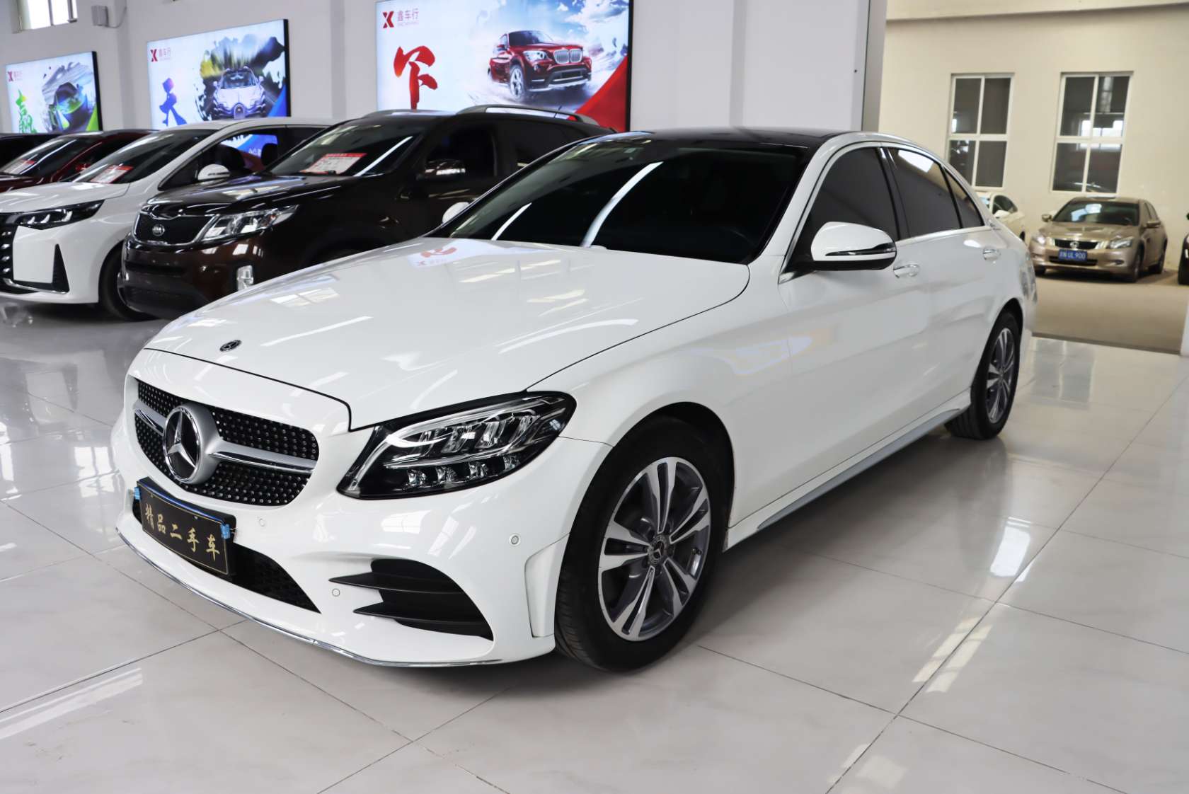 2020 Mercedes-Benz C-Class Facelift C 200 L Dynamic Edition Sport Edition - 2020 Sedan, pre-owned car for export from China