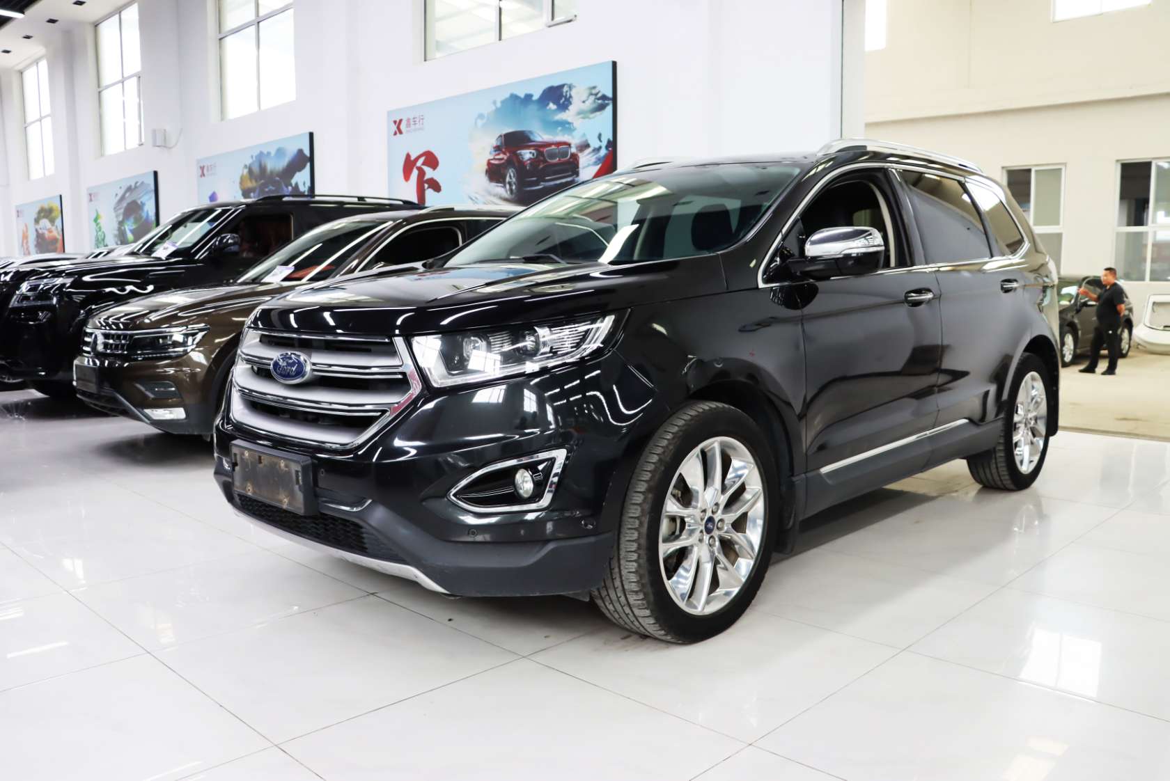 2016 Ford Edge EcoBoost 245 4WD Sharp Edition 7-Seater - 2016 SUV, pre-owned car for export from China