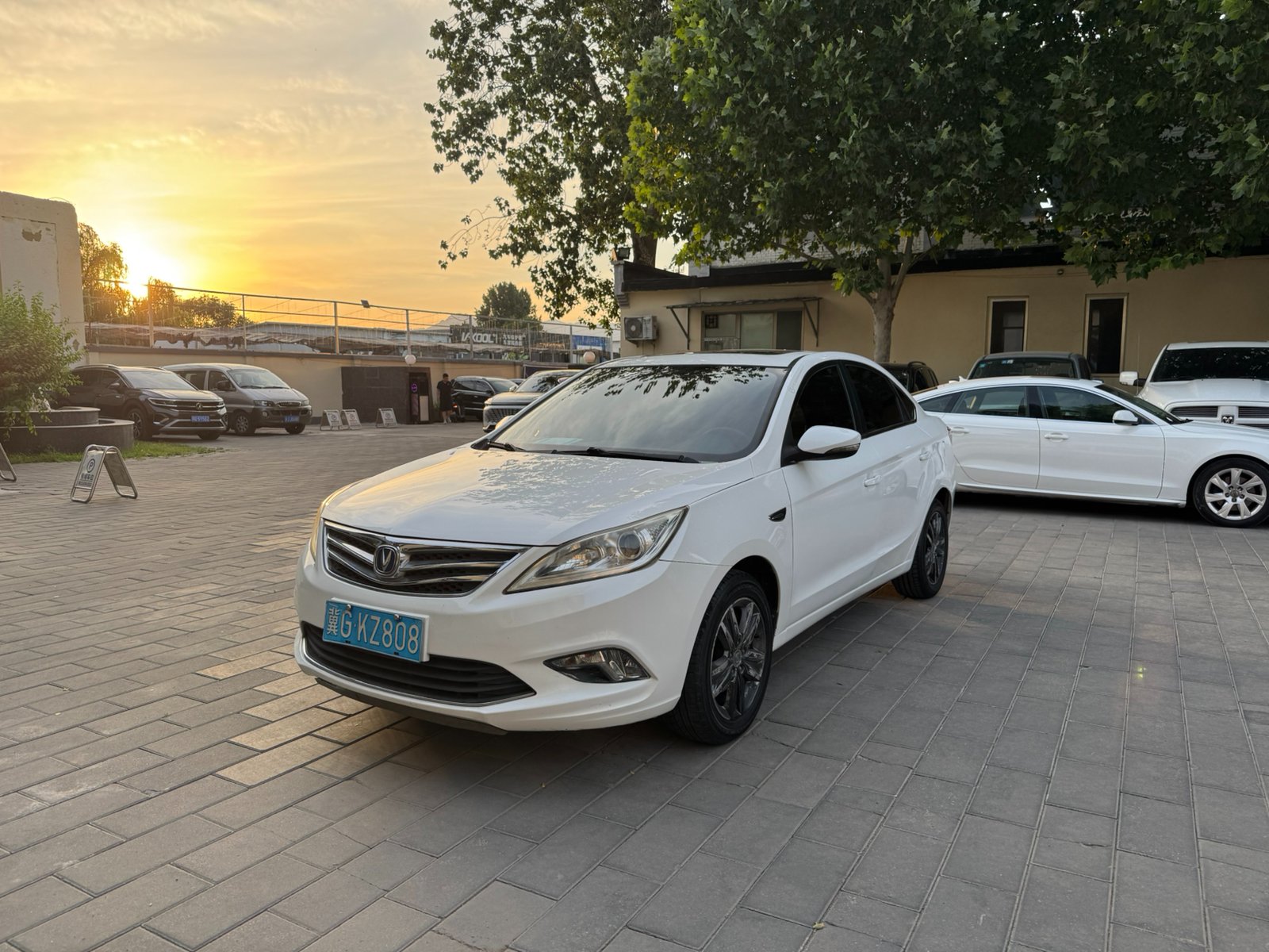 2015 Changan Eado 1.6L Manual Luxury Edition China IV - 2015 Sedan, pre-owned car for export from China