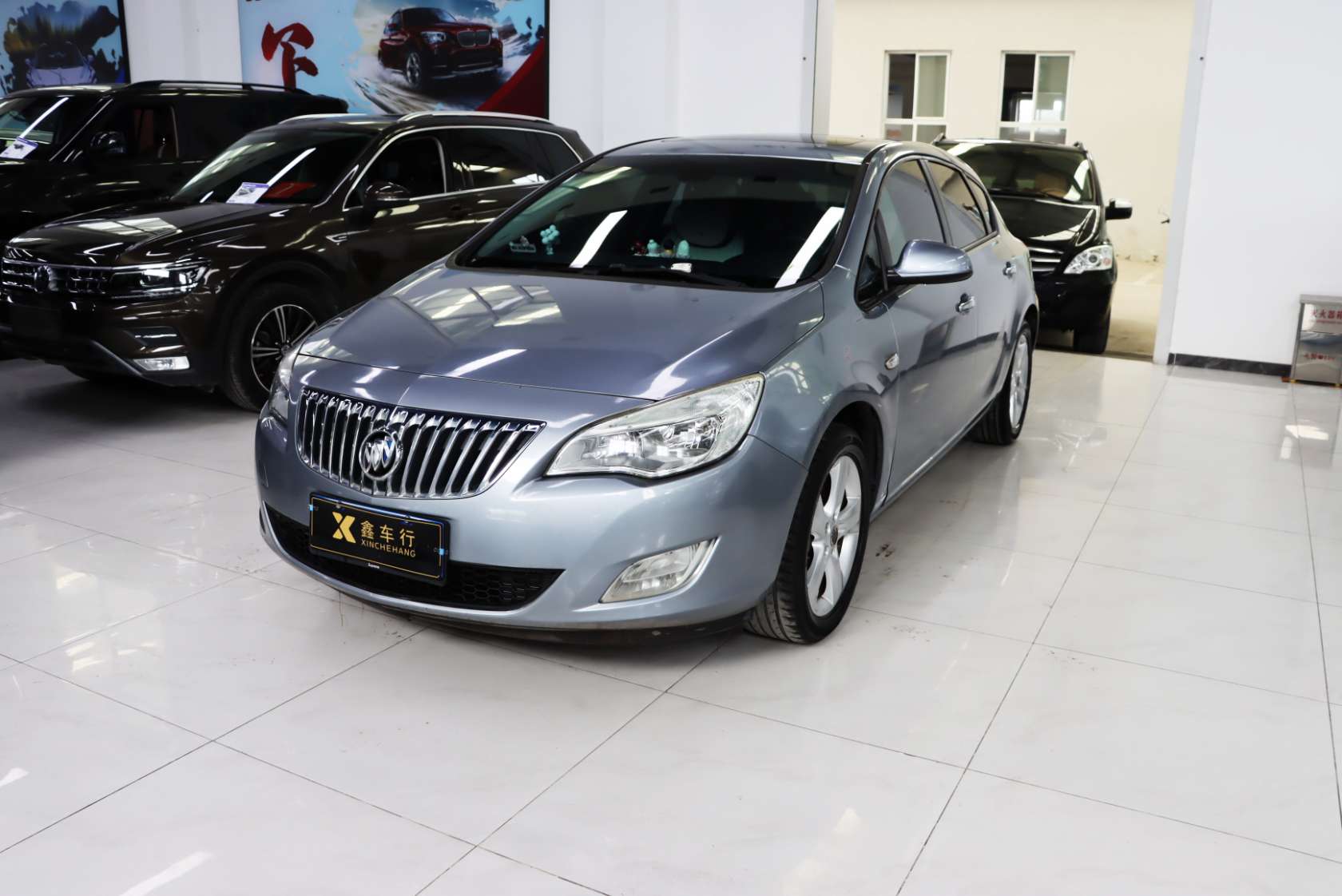 2010 Buick Excelle GT XT 1.6T Fashion Sport Edition - 2010 Hatchback, pre-owned car for export from China