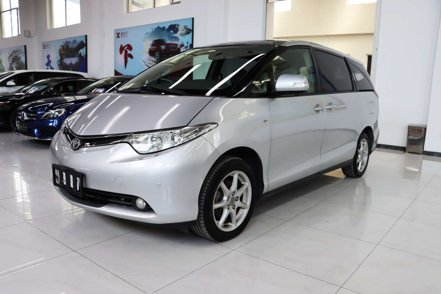 2006 Toyota Previa 2.4L 7-Seater Luxury Edition - 2006 MPV, pre-owned car for export from China