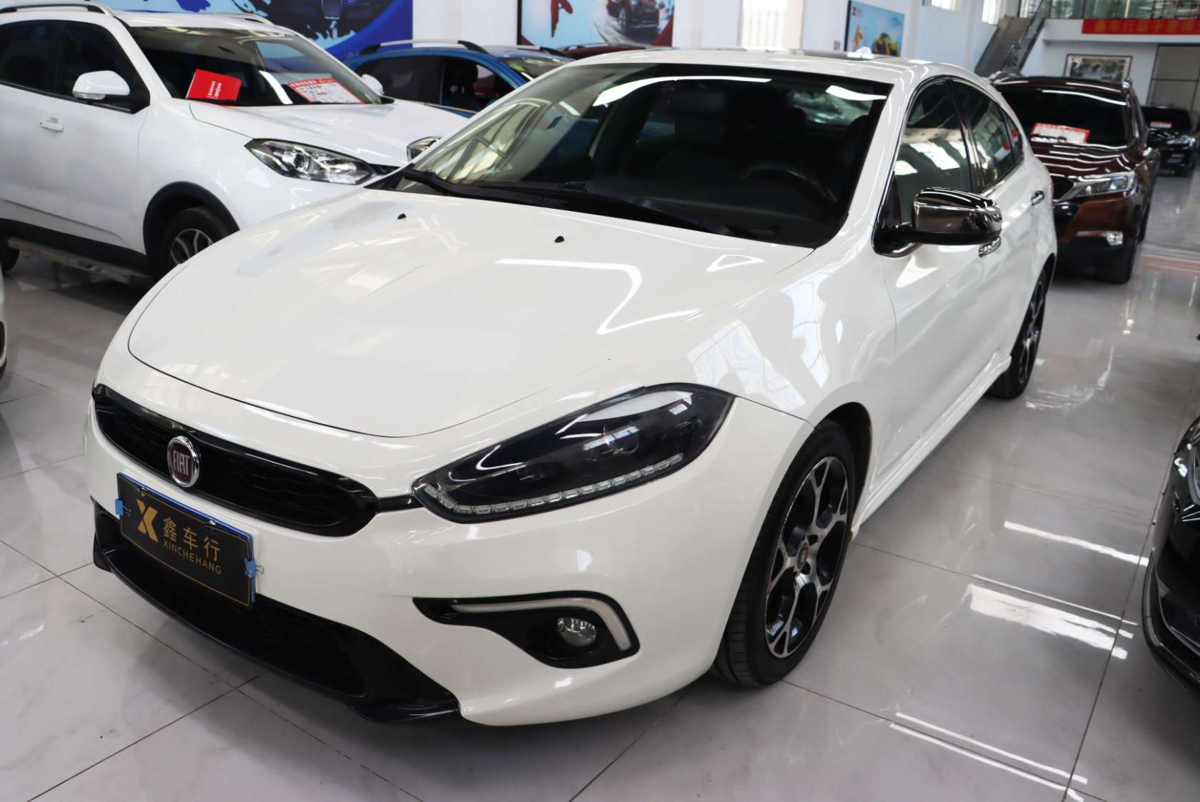 2014 Fiat Ottimo 1.4T Automatic Sport Edition - 2014 Hatchback, pre-owned car for export from China