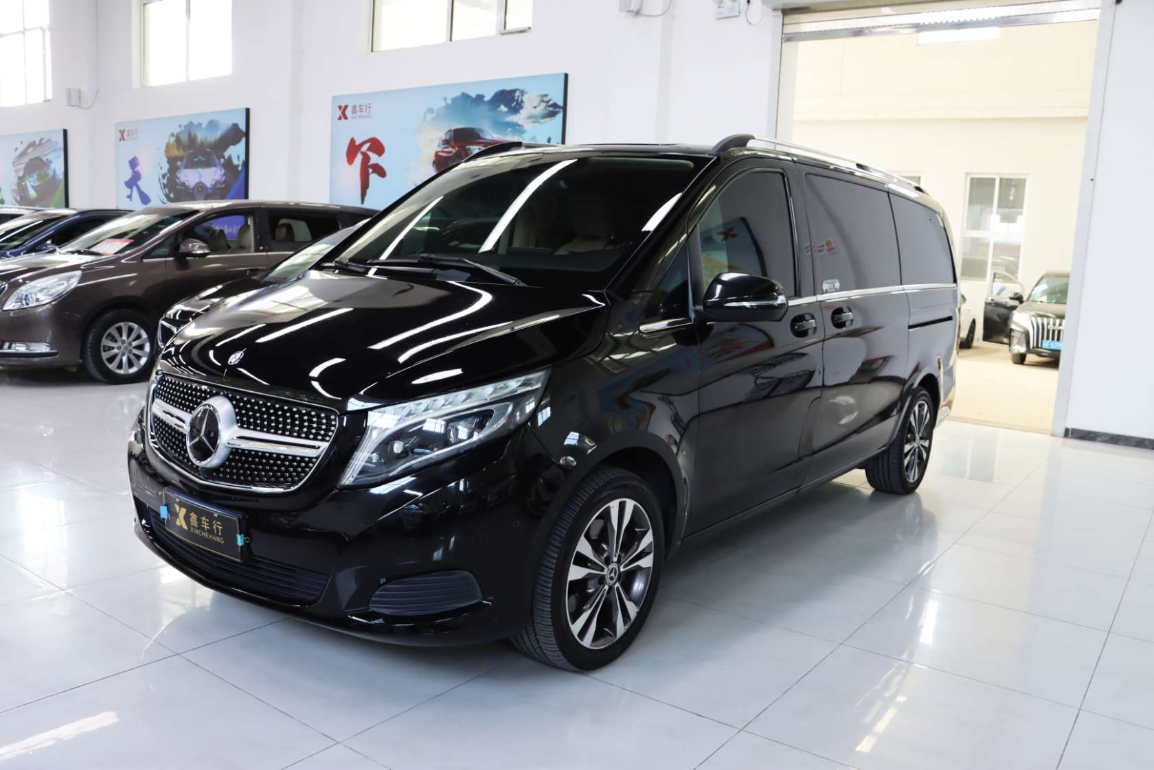 2016 Mercedes-Benz V-Class V 260 Navigator Edition - 2016 MPV, pre-owned car for export from China