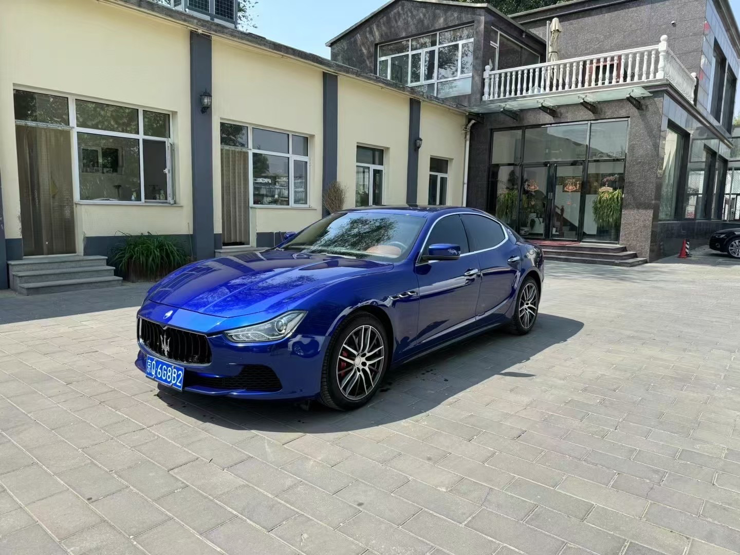 2014 Maserati Ghibli 3.0T Standard Edition - 2014 Sedan, pre-owned car for export from China
