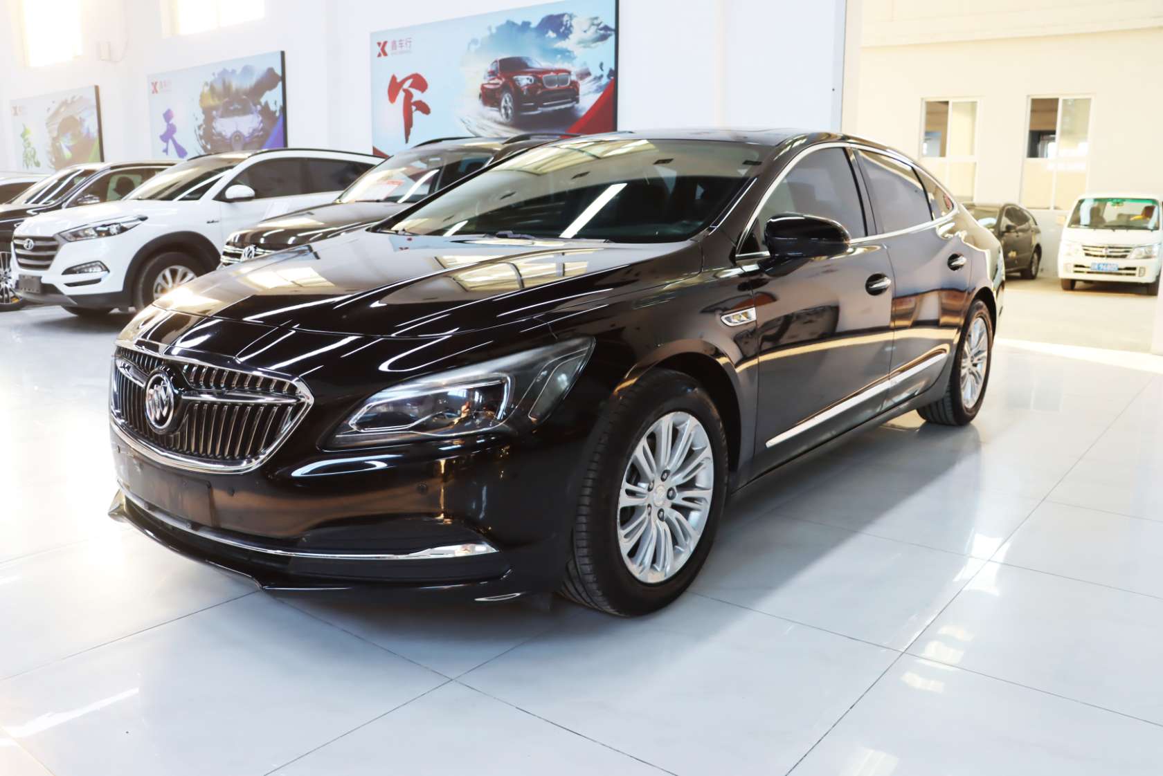 2018 Buick LaCrosse 20T Luxury Edition - 2018 Sedan, pre-owned car for export from China