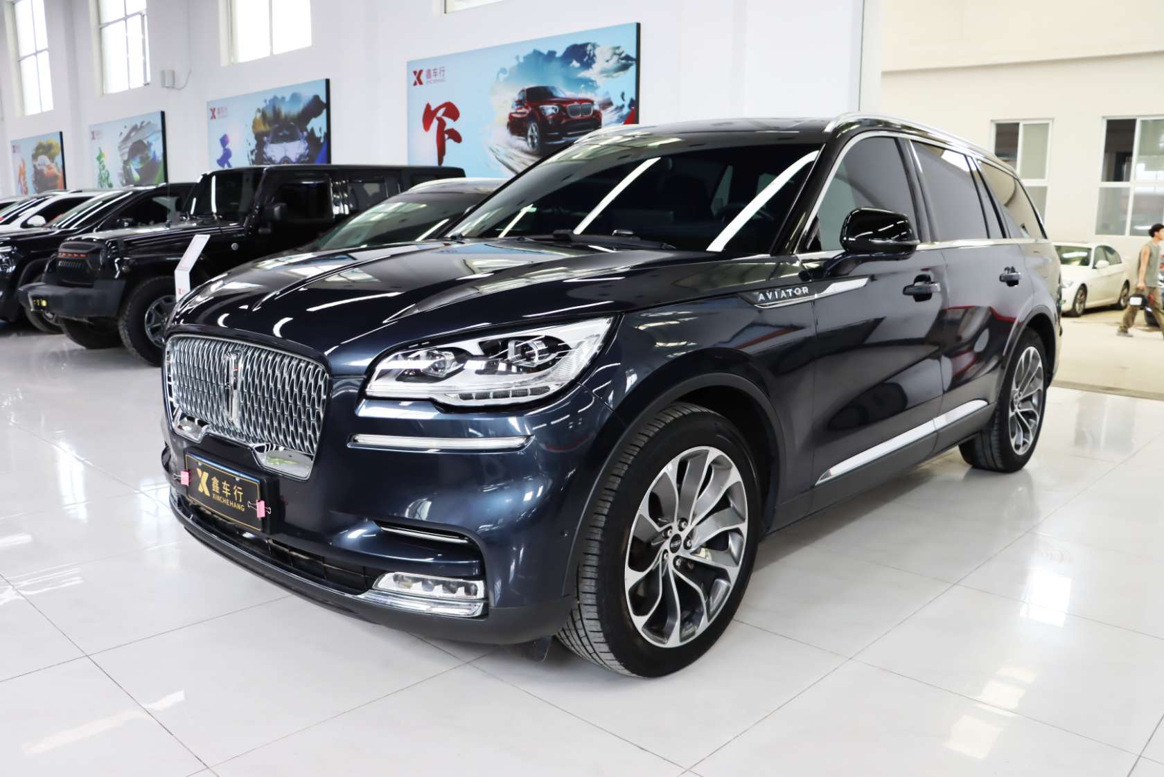 2020 Lincoln Aviator 3.0T V6 4WD Executive Edition - 2020 SUV, pre-owned car for export from China