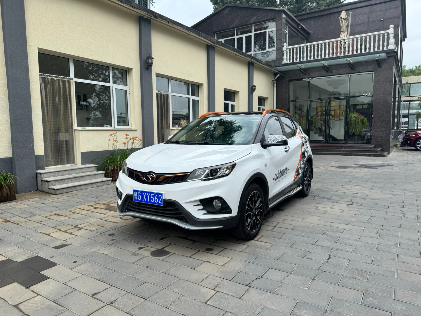 2018 Soueast DX3 1.5T Outdoor Edition CVT Premium Edition - 2018 SUV, pre-owned car for export from China